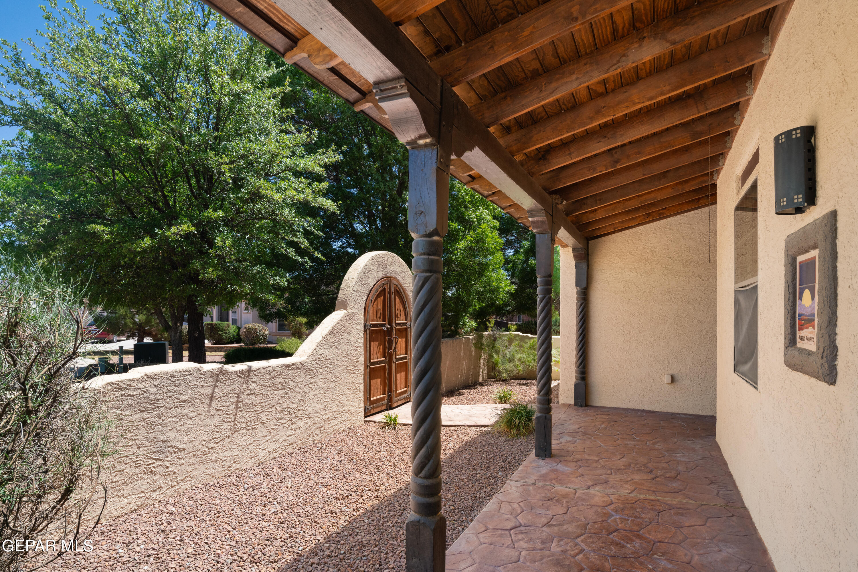 6007 ALCALA Court
