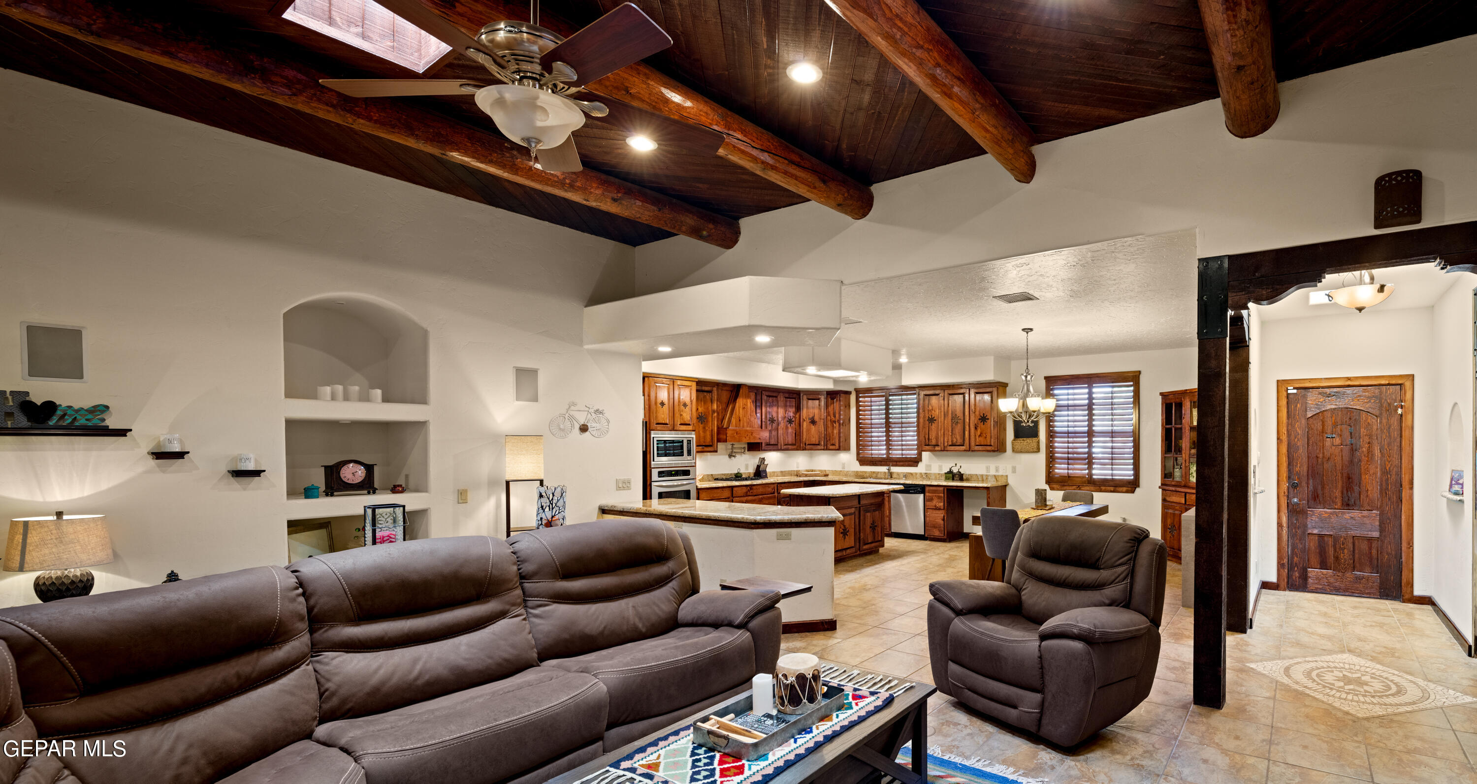 6007 ALCALA Court