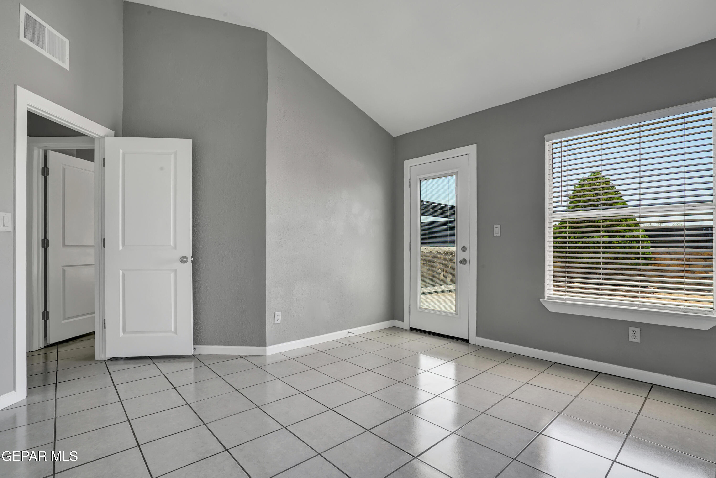 1593 HARTSDALE Drive