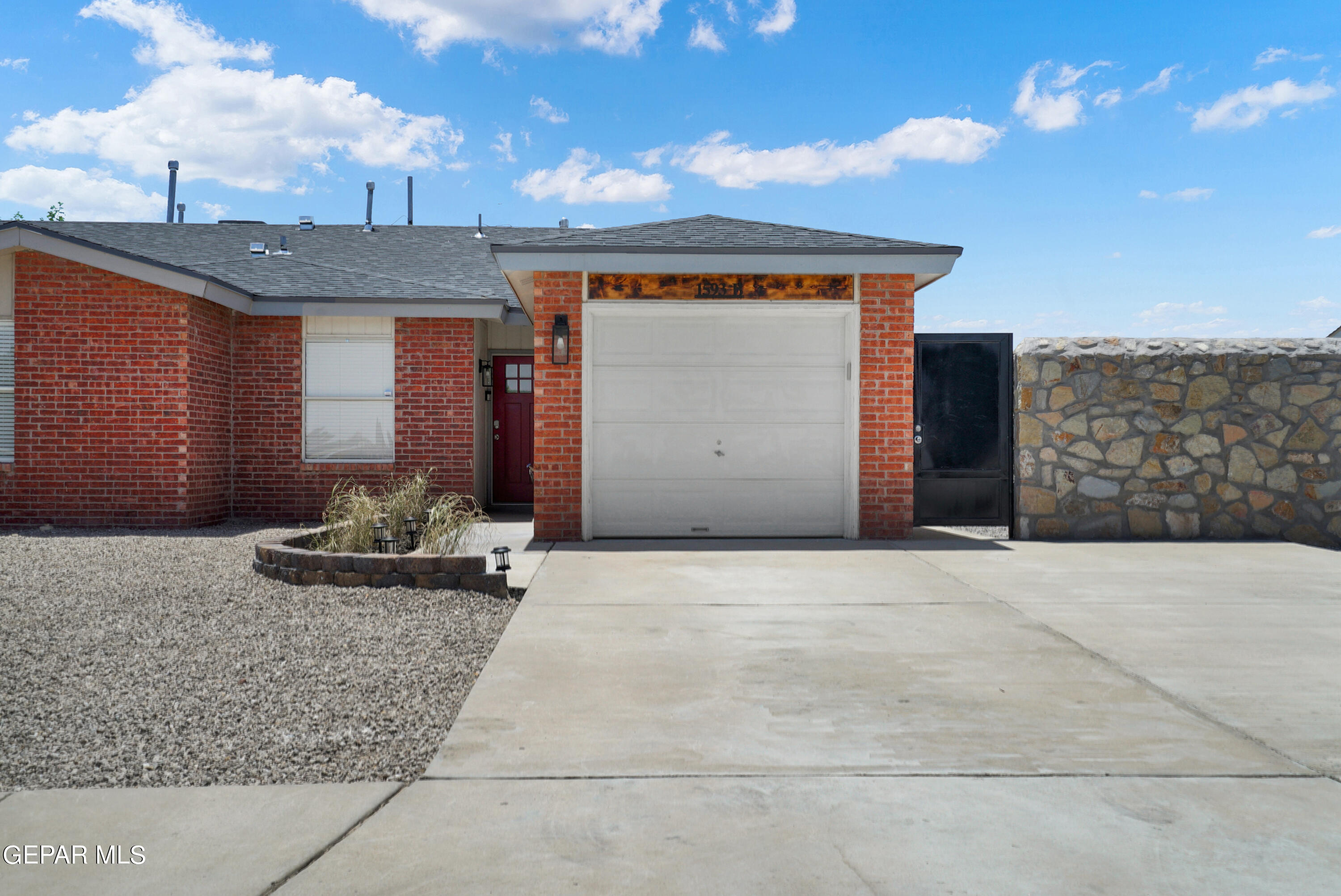 1593 HARTSDALE Drive