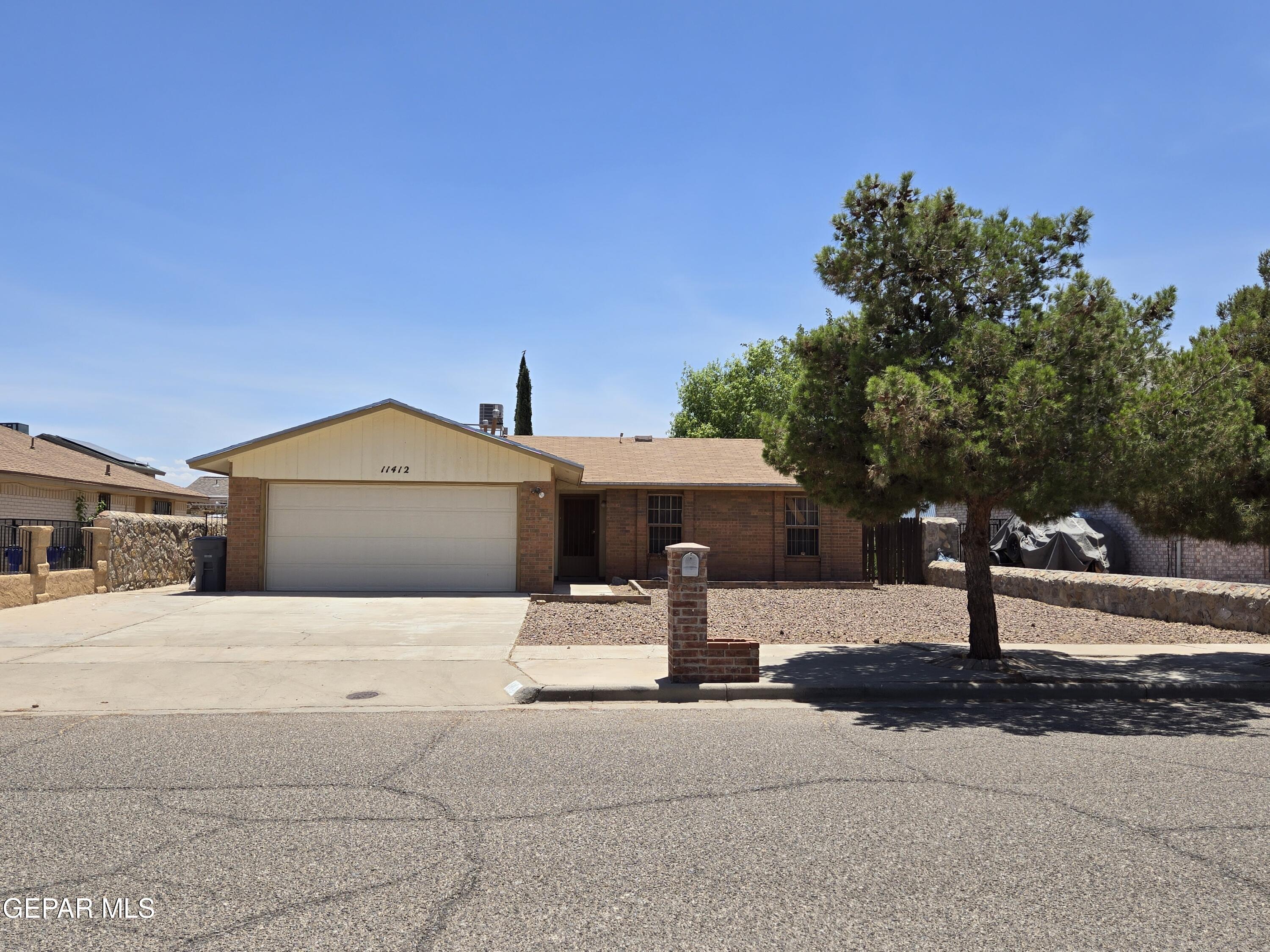 11412 BEACH FRONT Drive