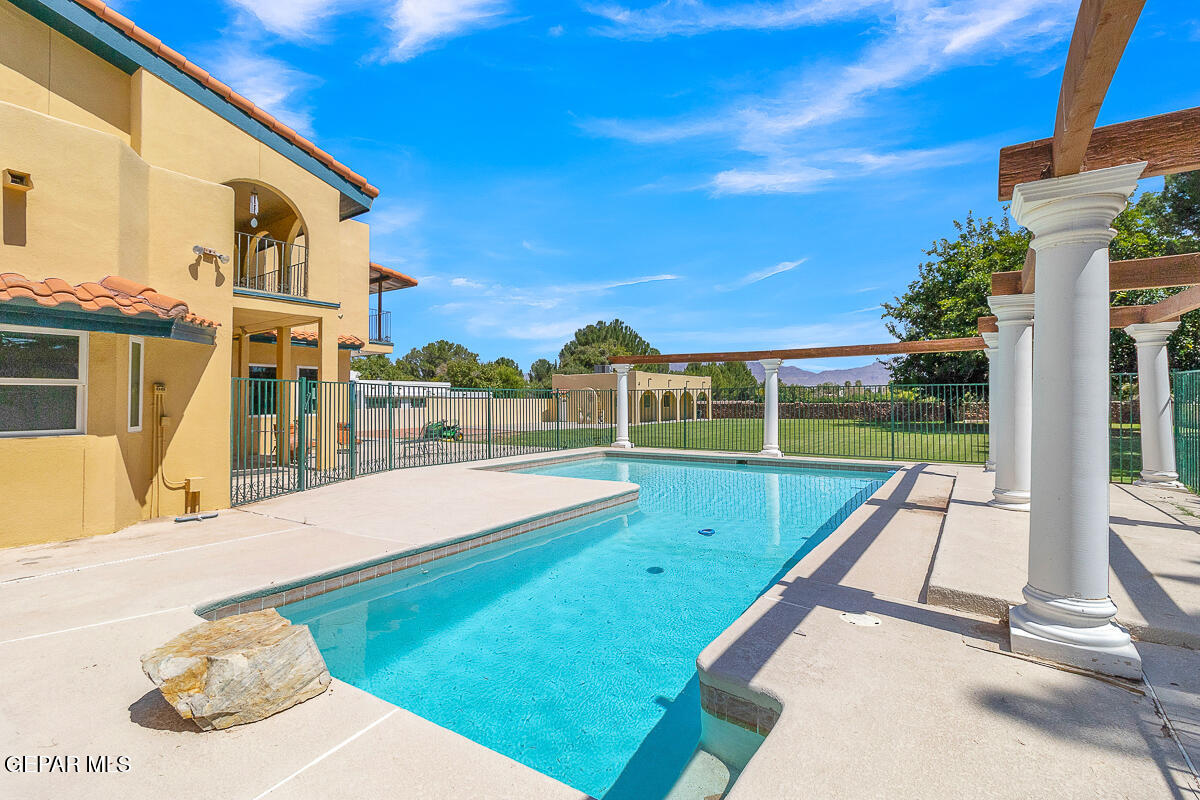 5426 DAVIS CUP Court