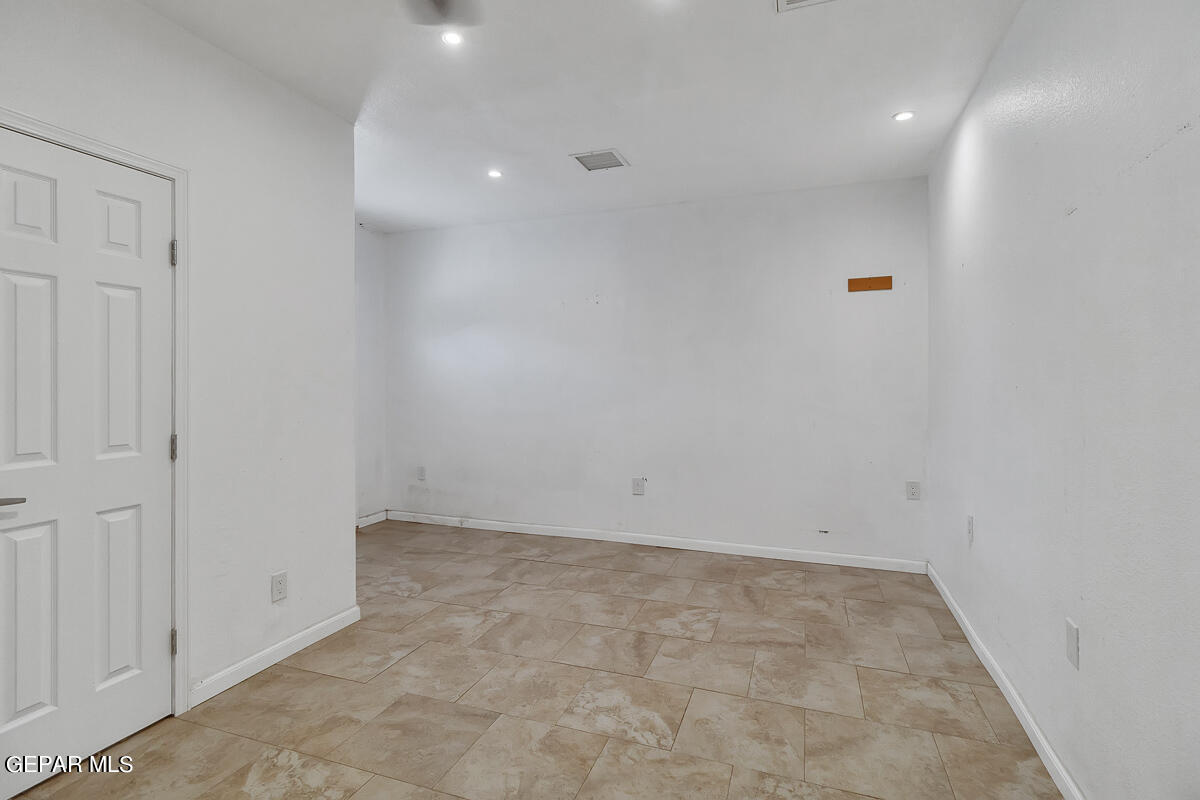 5426 DAVIS CUP Court
