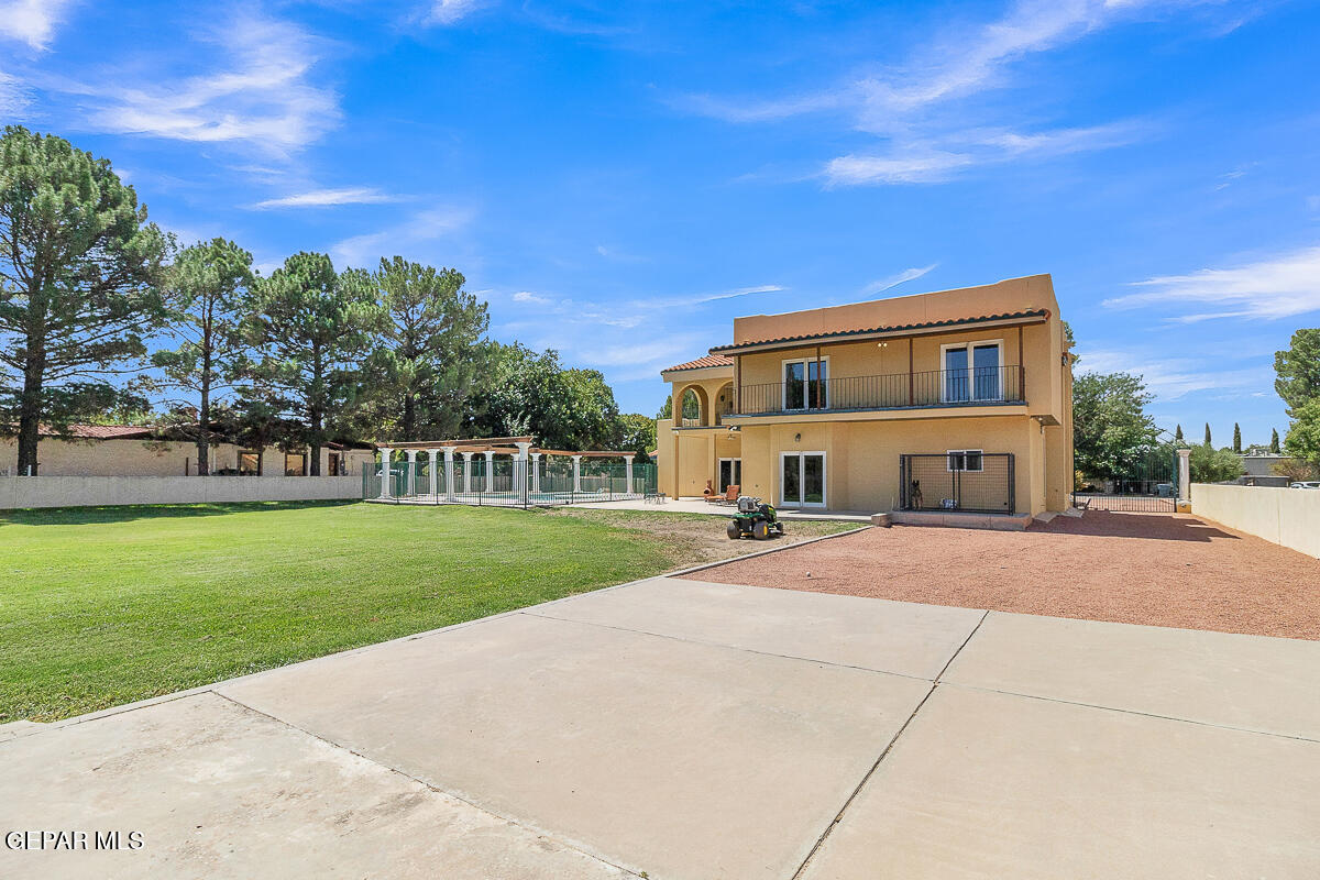 5426 DAVIS CUP Court
