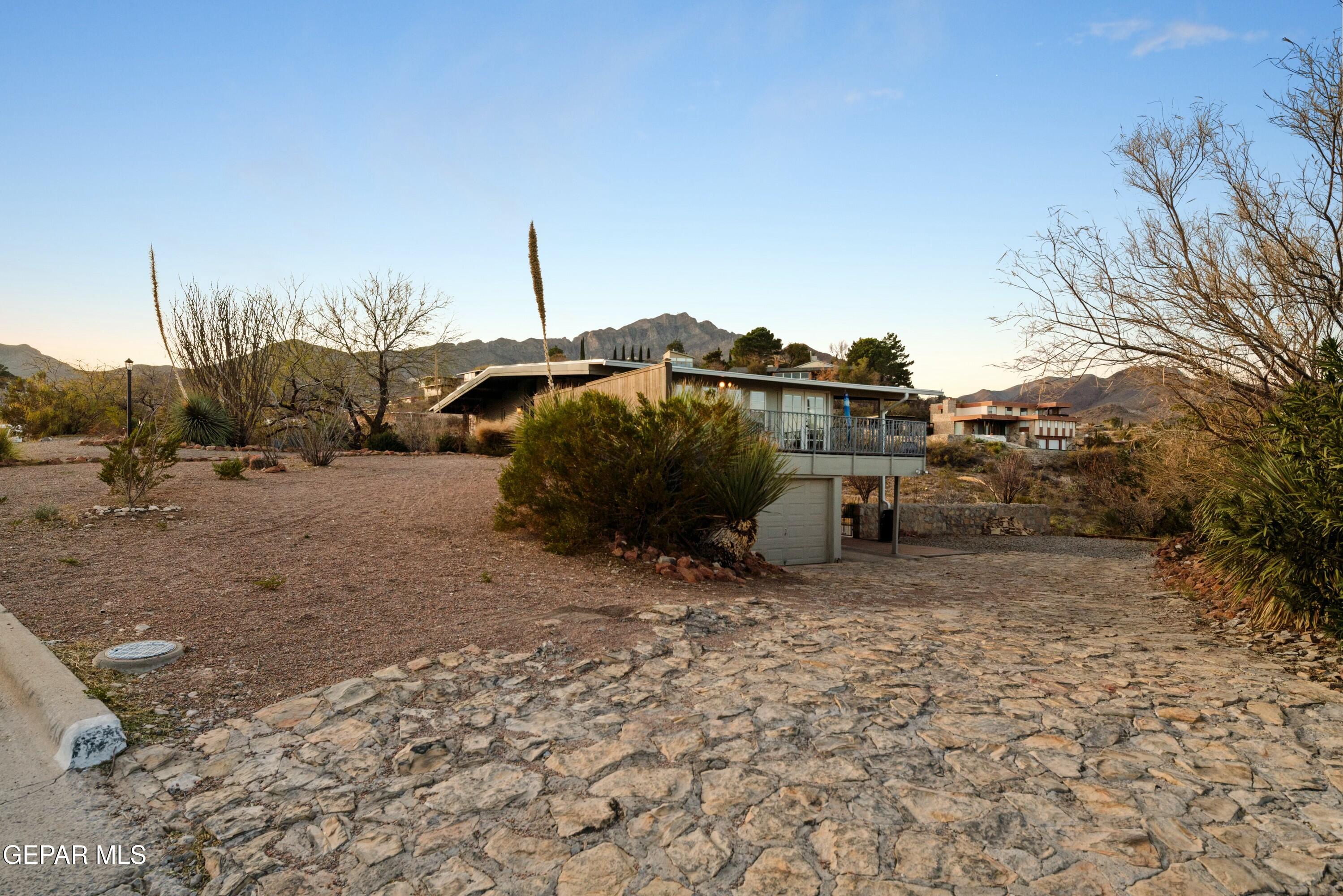 3213 Mesa Verde Lane