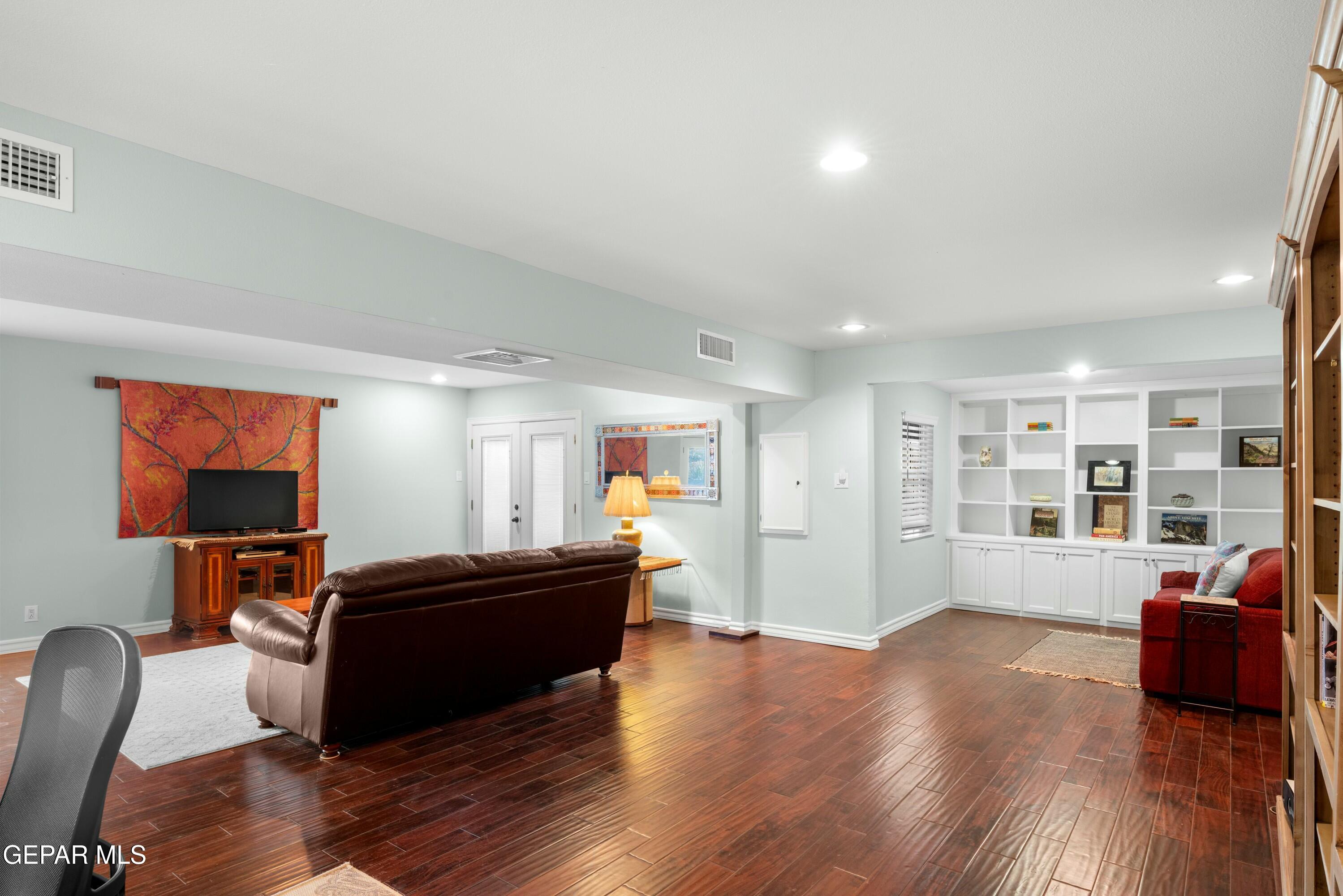 3213 Mesa Verde Lane