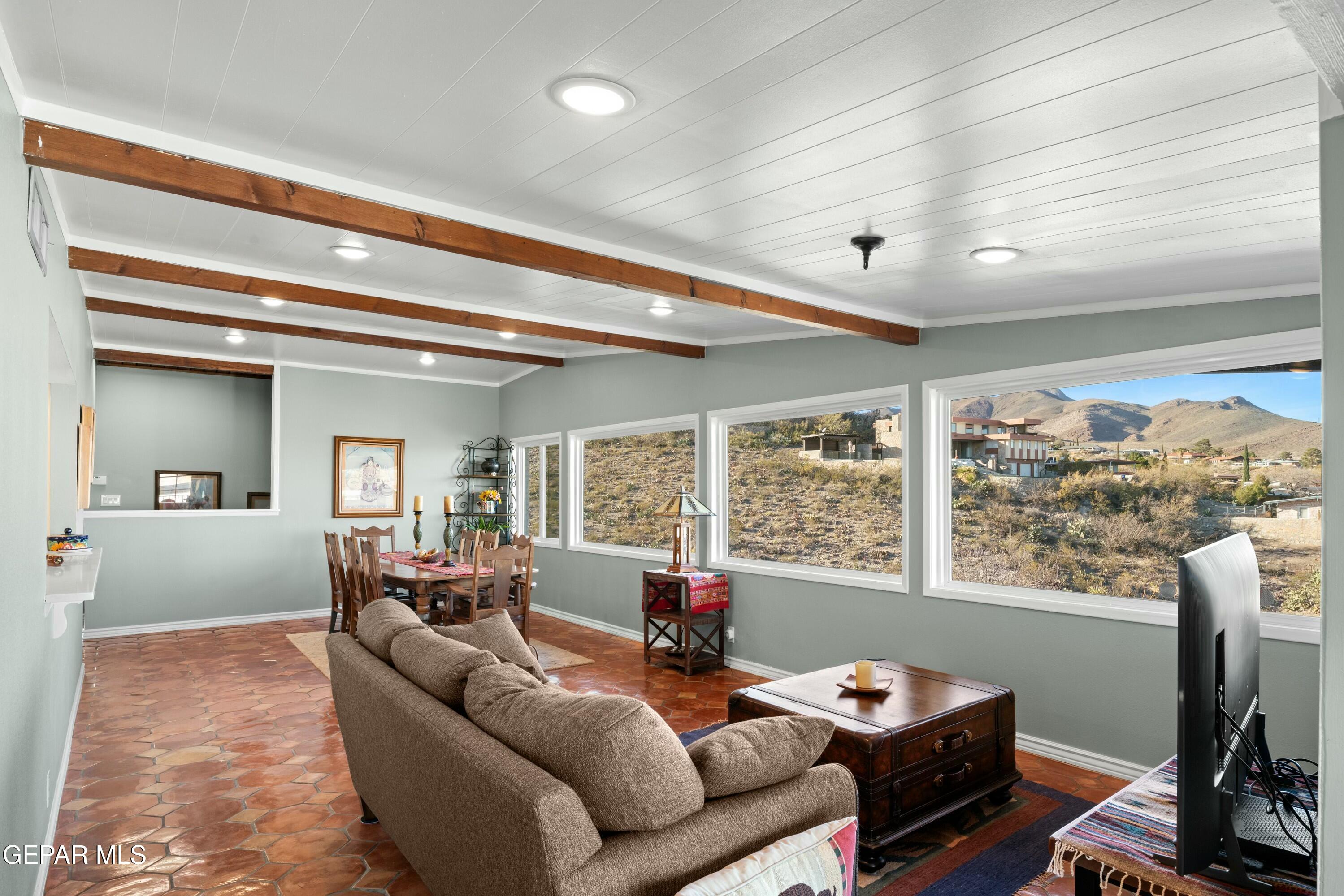 3213 Mesa Verde Lane