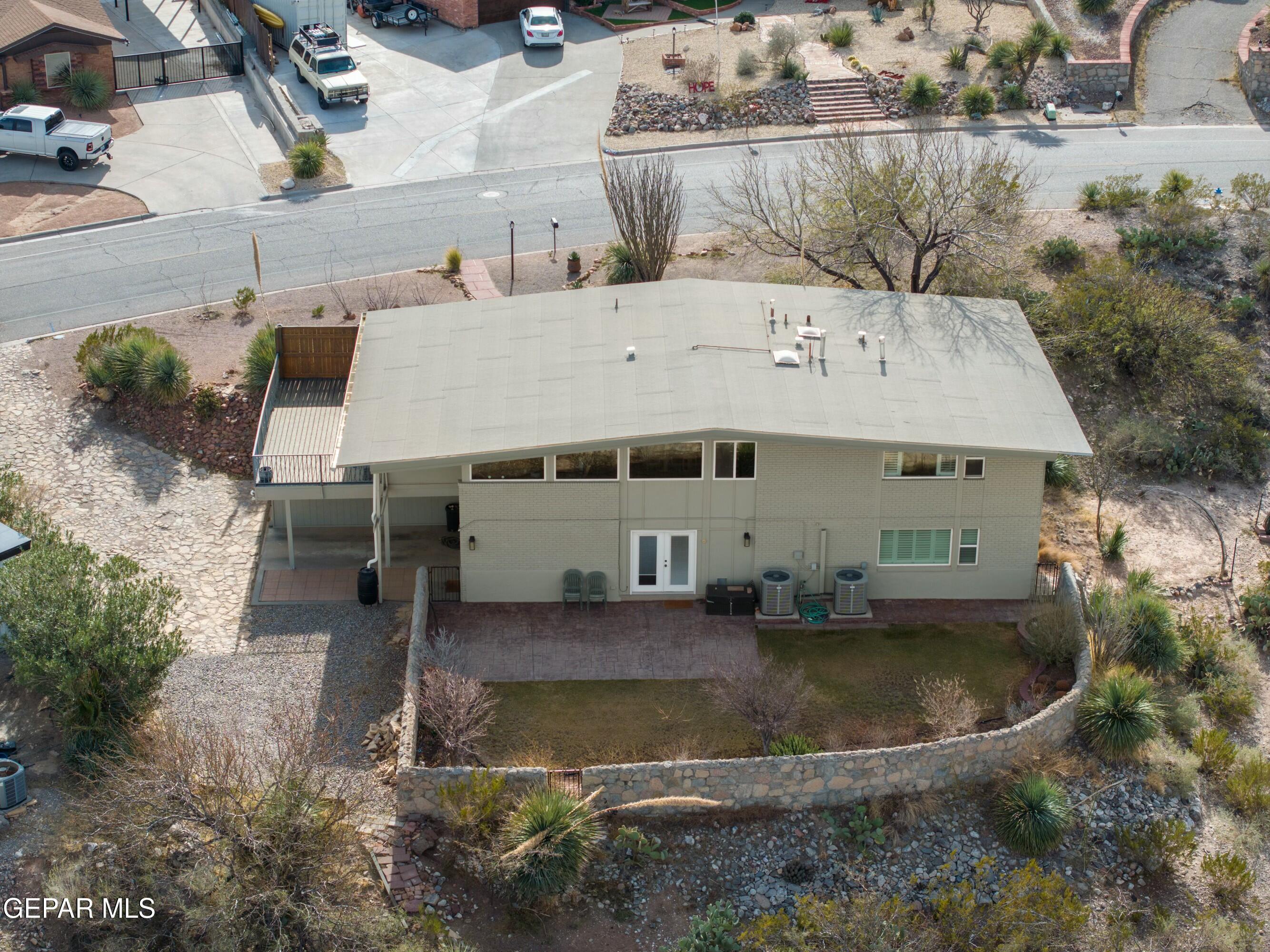 3213 Mesa Verde Lane