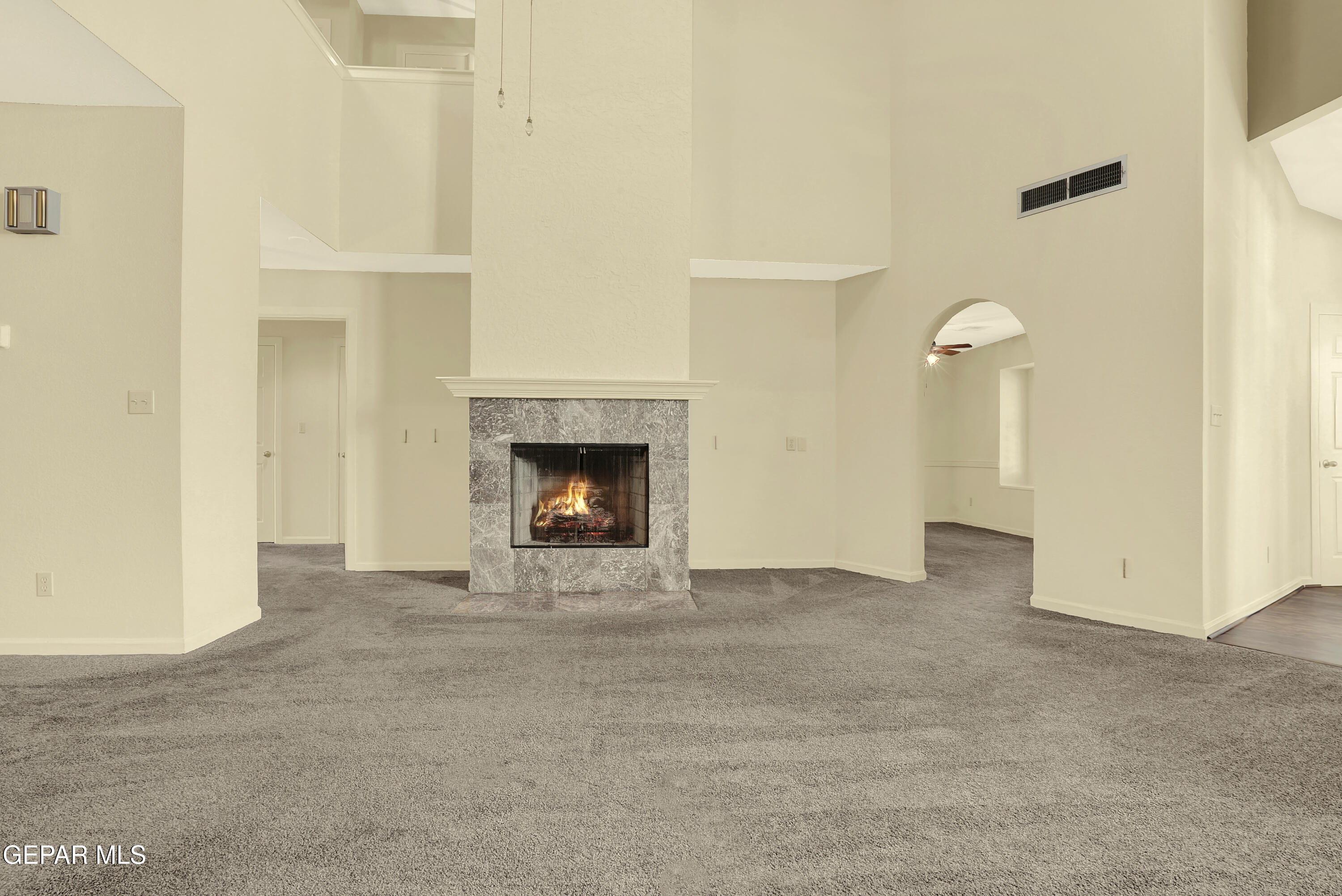652 COPPERFIELD Lane