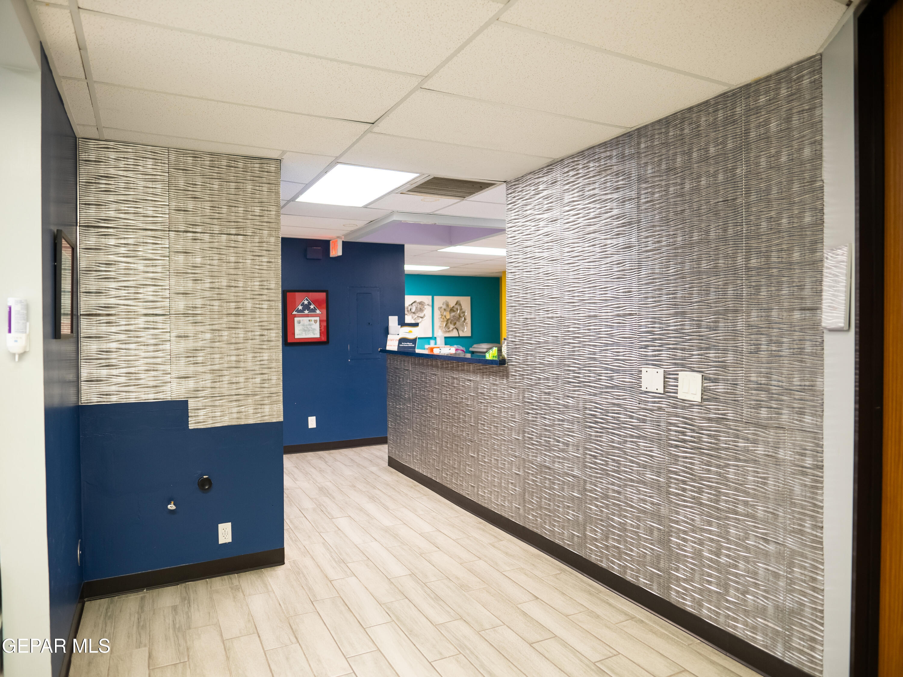 2311 N Mesa Street, building F