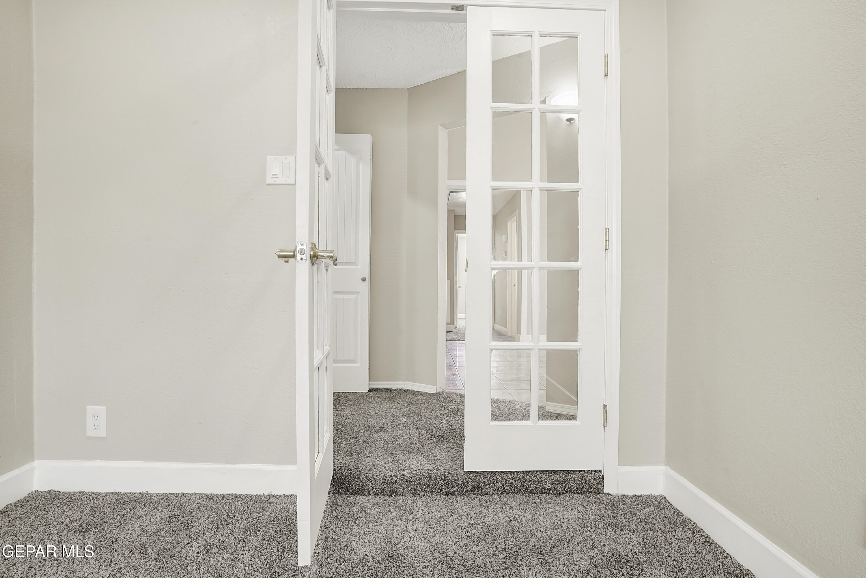 500 WOODBINE Lane