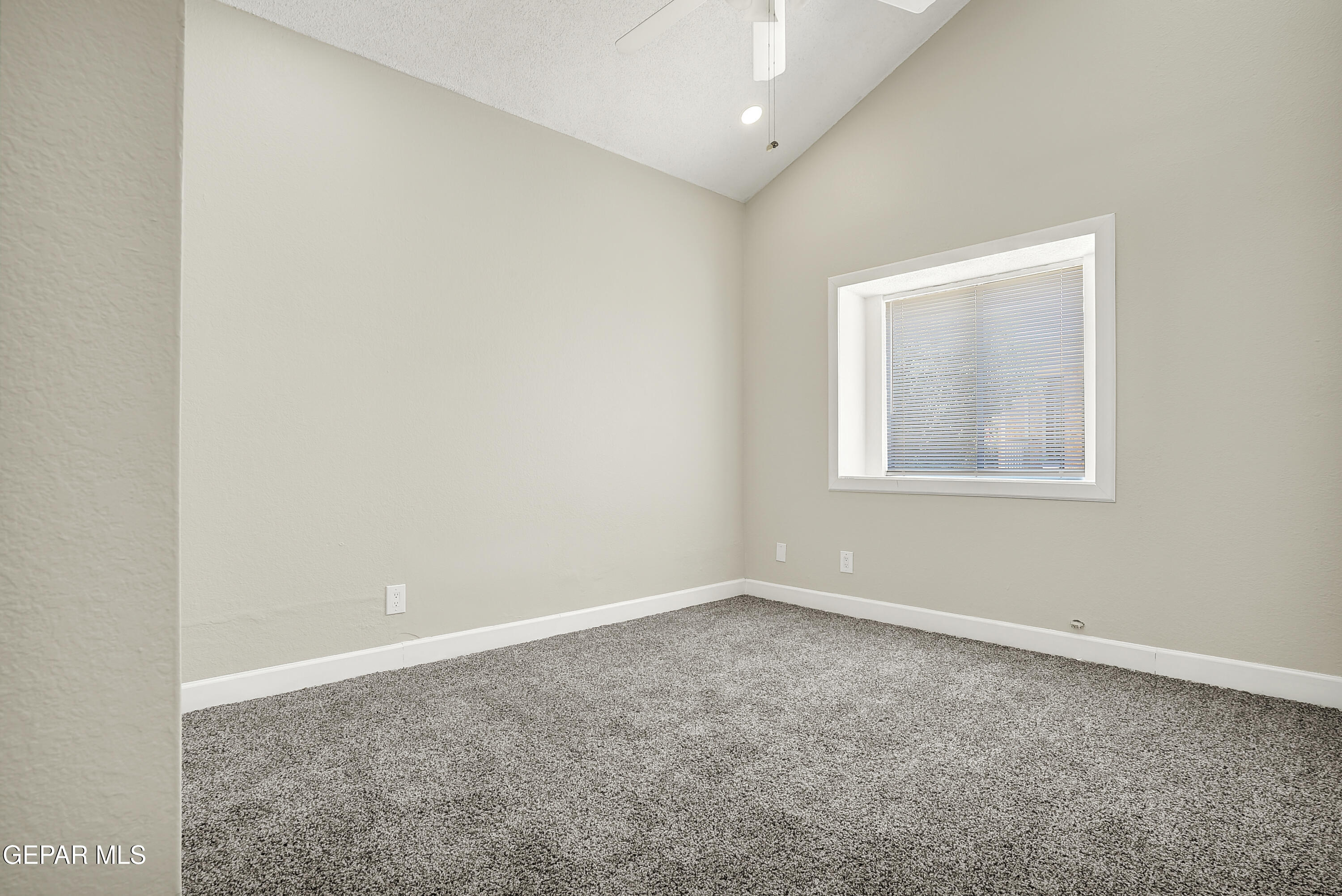 500 WOODBINE Lane