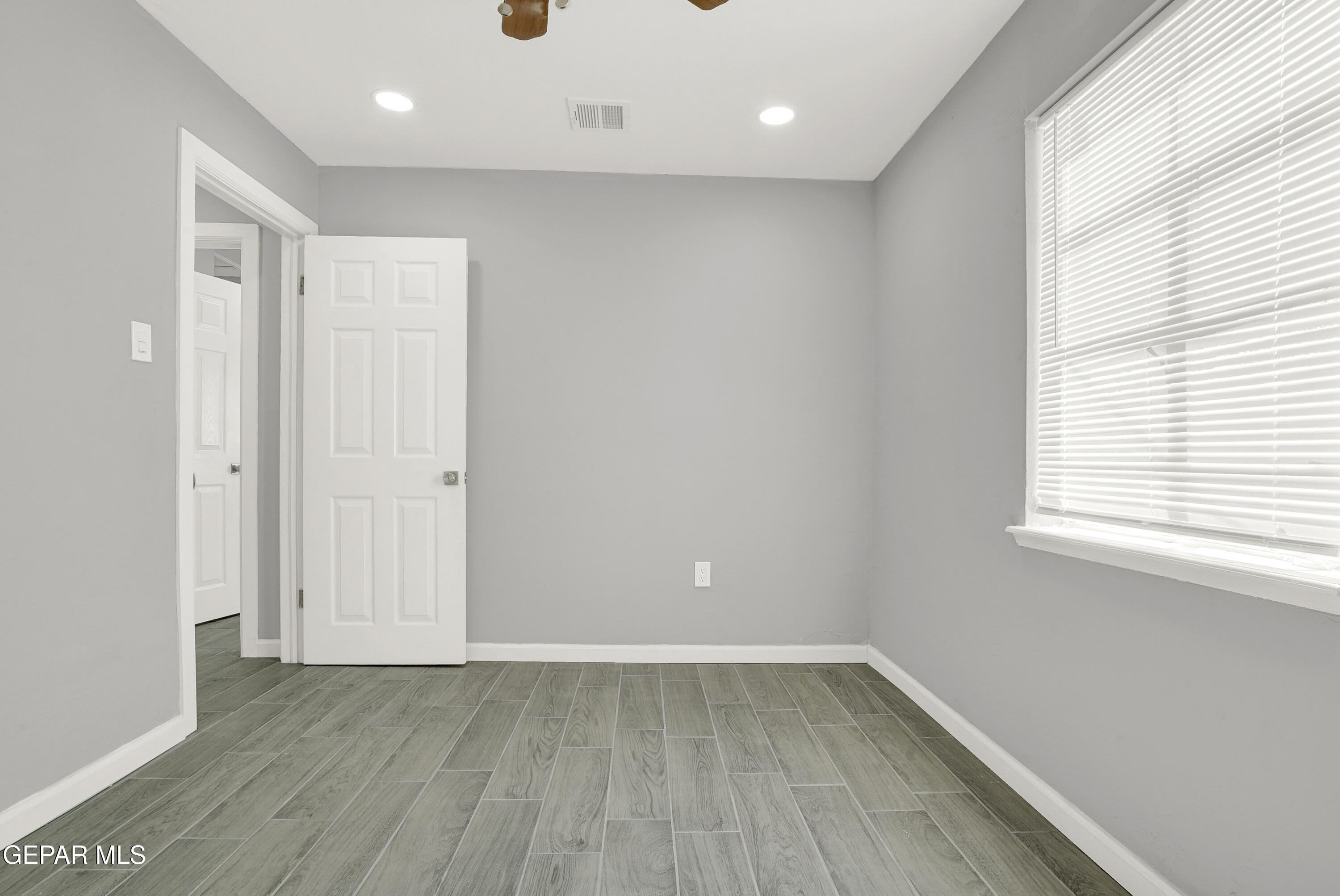 226 S CAROLINA Drive