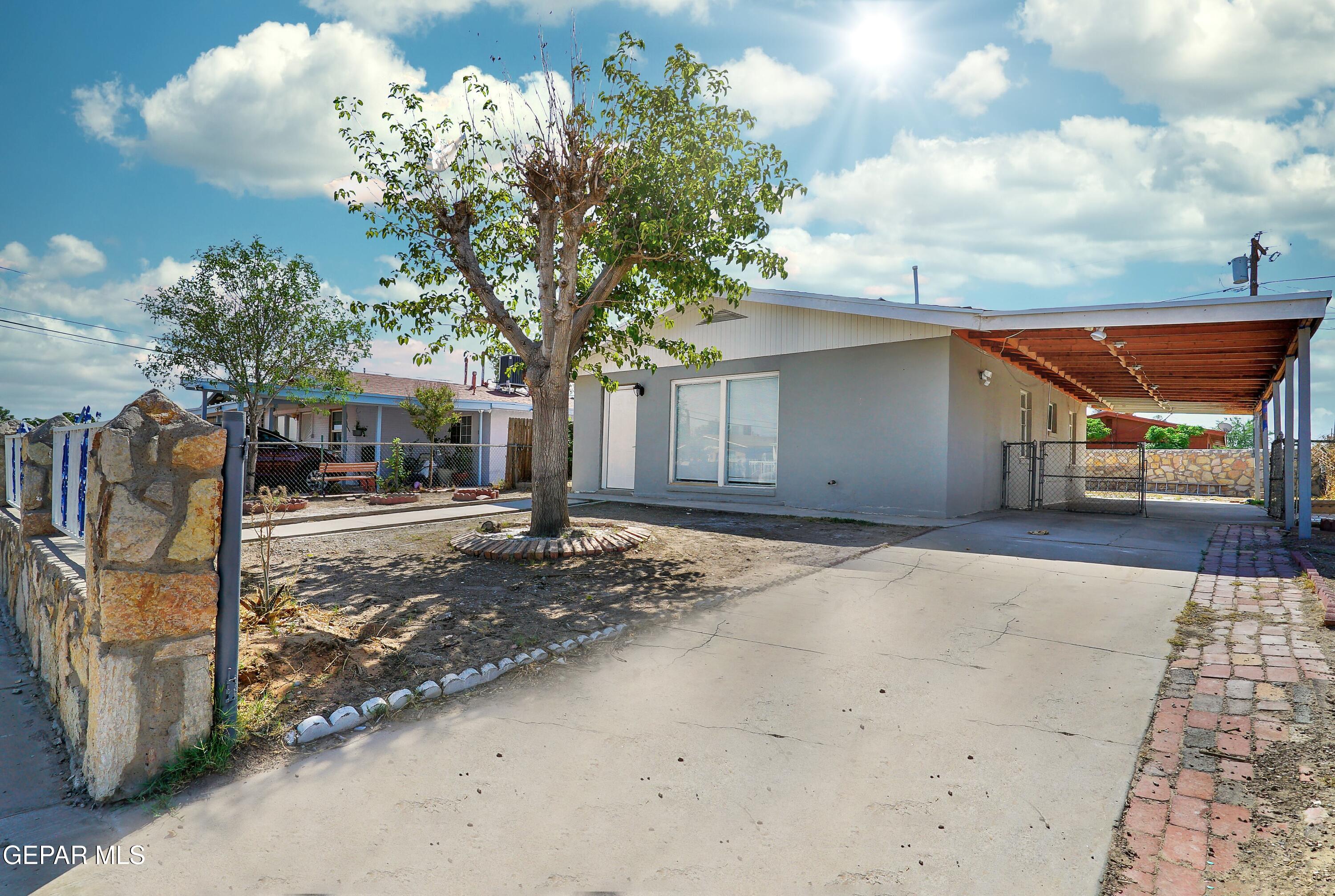 226 S CAROLINA Drive