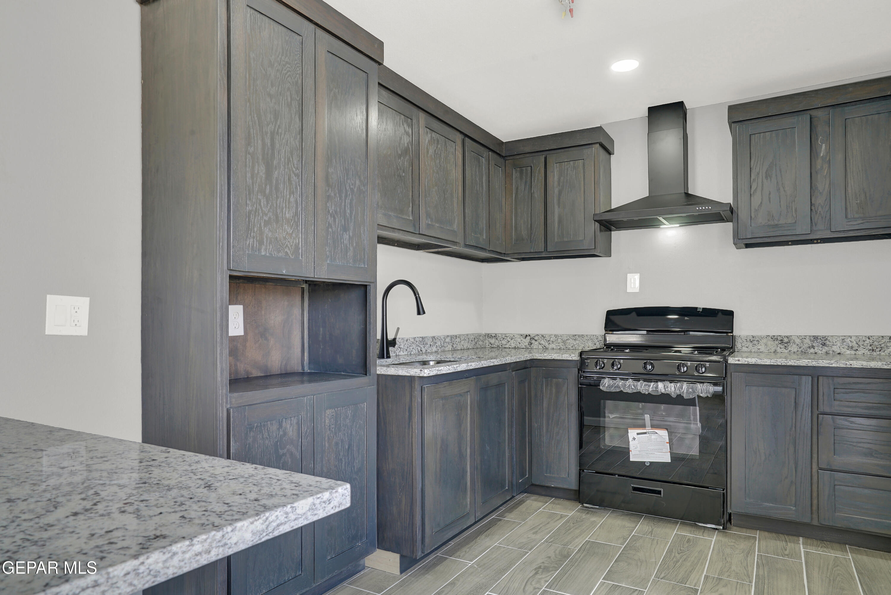 226 S CAROLINA Drive