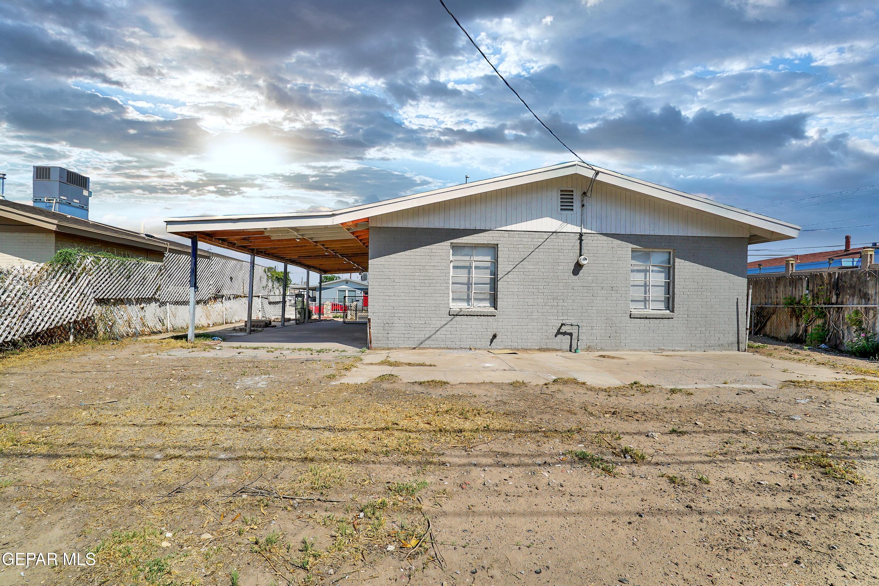 226 S CAROLINA Drive