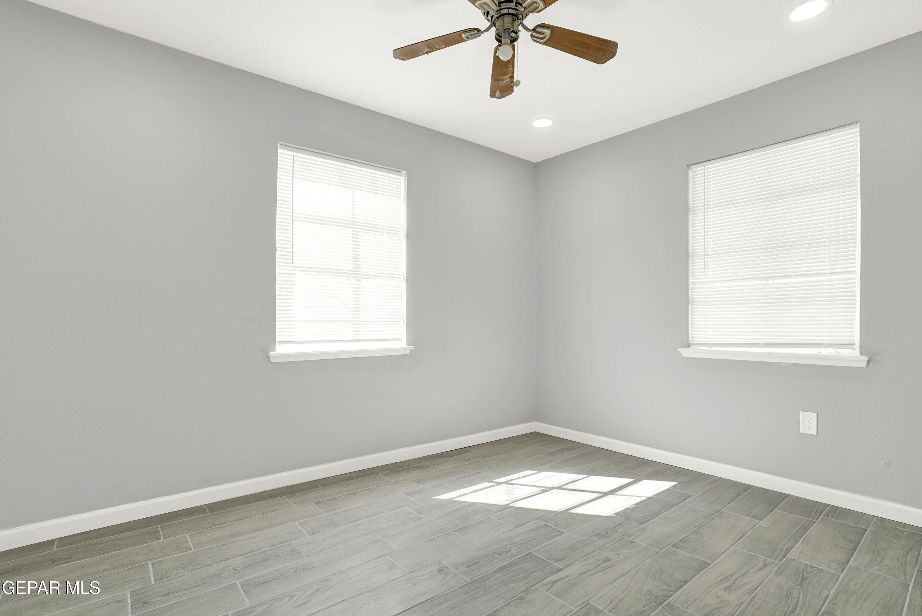 226 S CAROLINA Drive