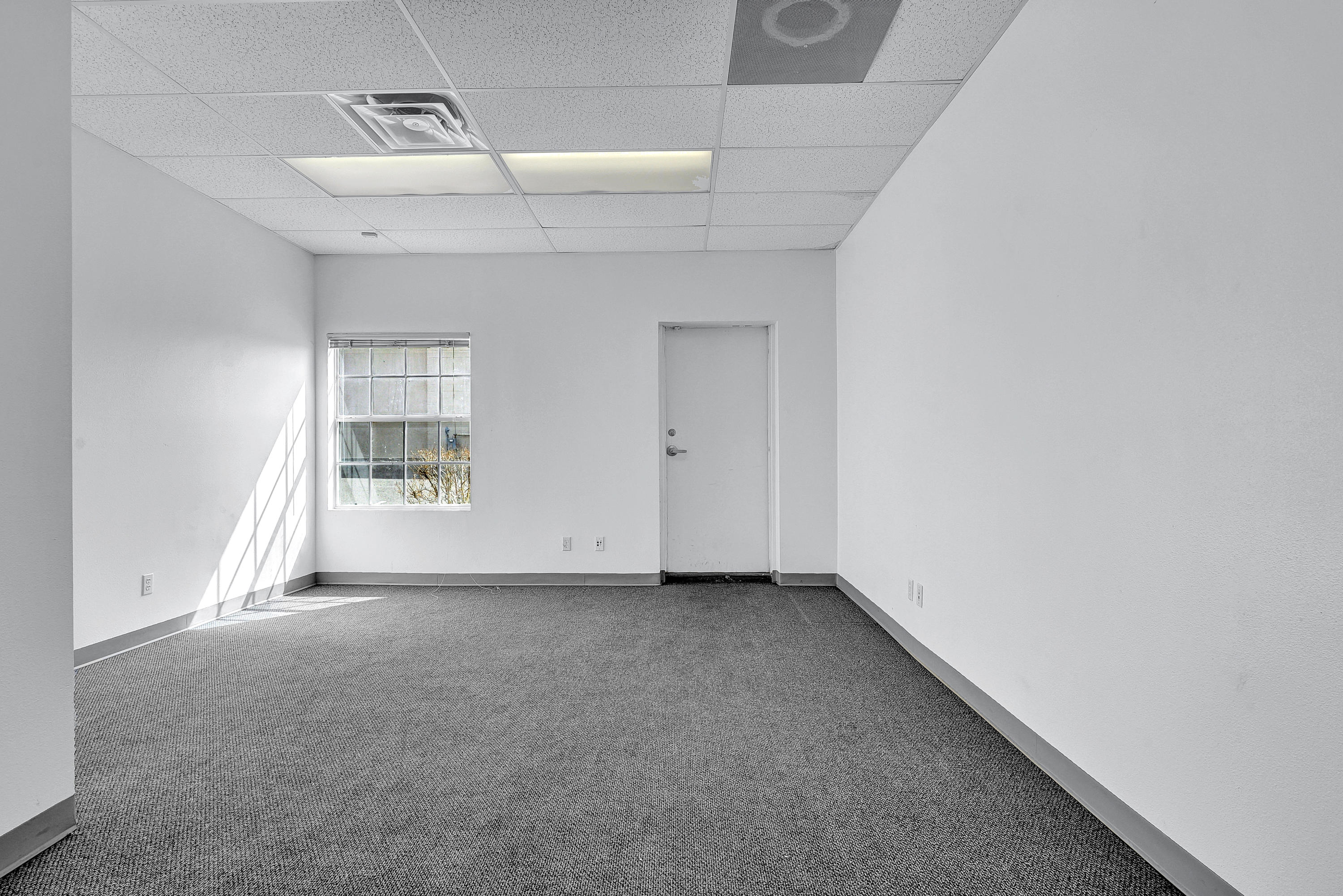 5400 SUNCREST Drive, C1