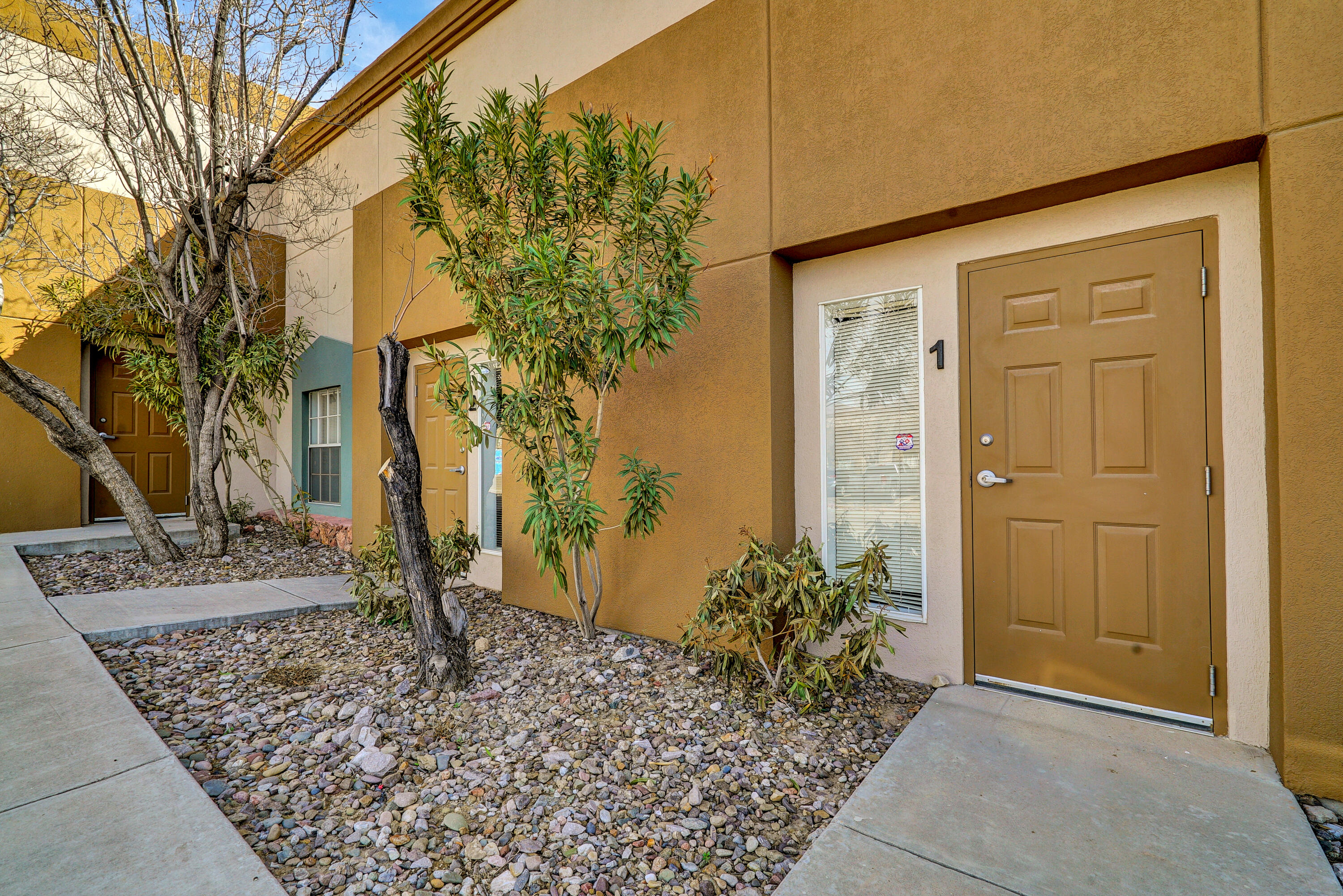 5400 SUNCREST Drive, C1