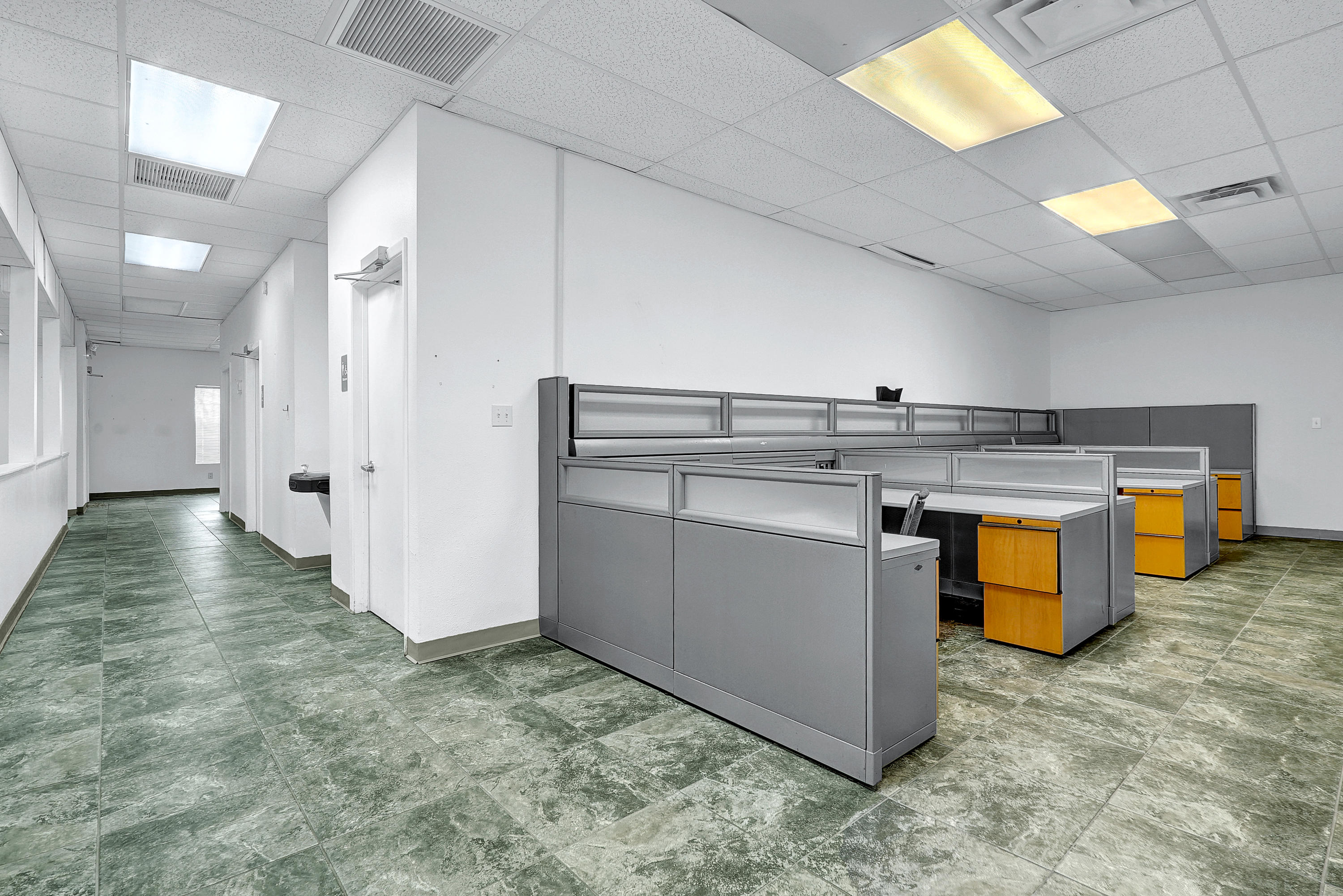 5400 SUNCREST Drive, C1