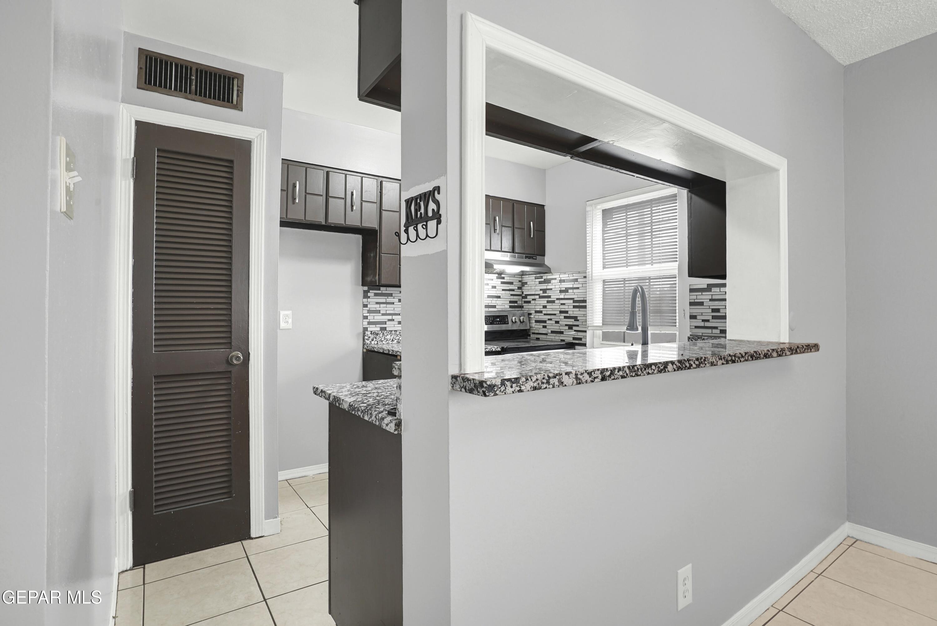 333 EUBANKS Court, 10