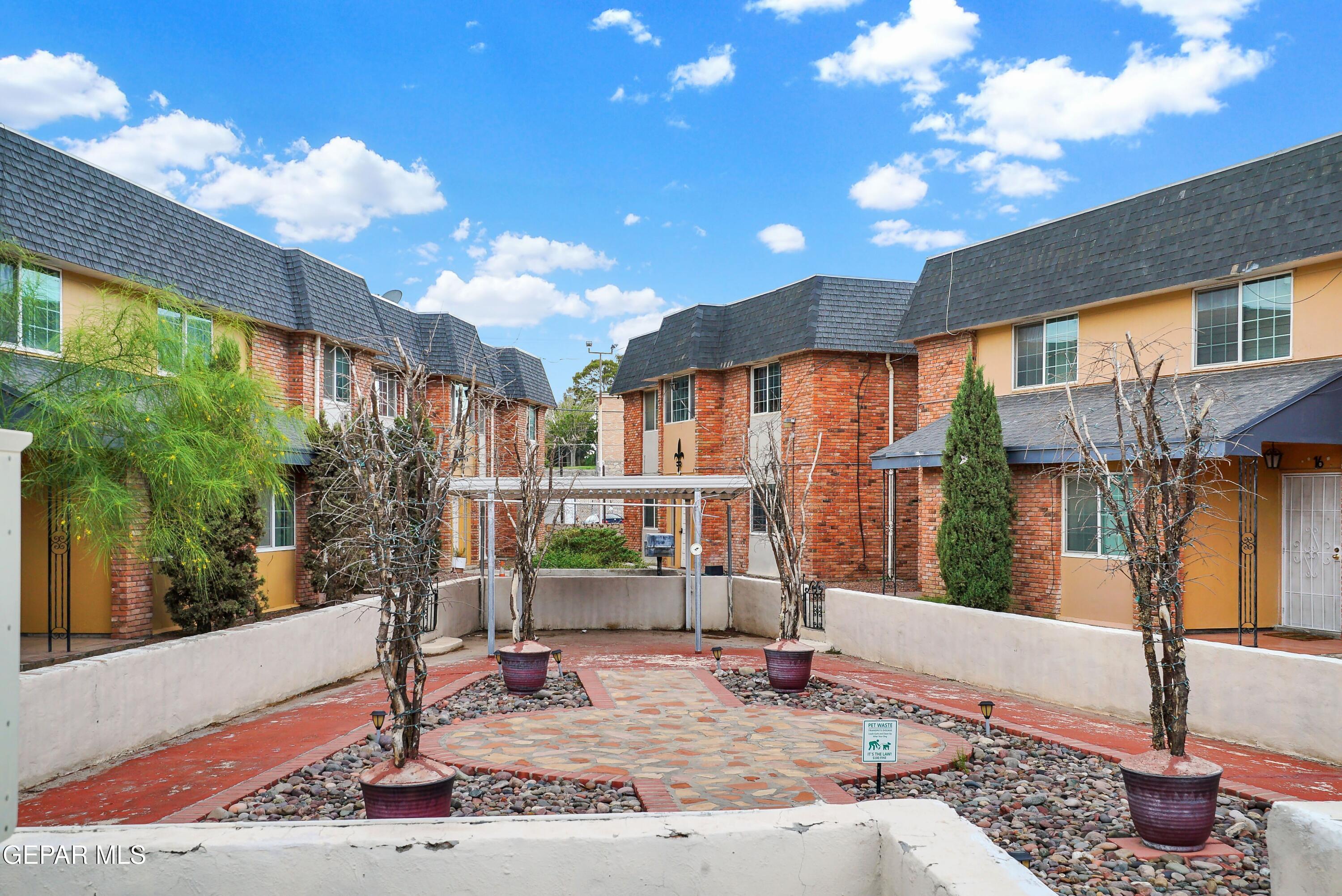 333 EUBANKS Court, 10