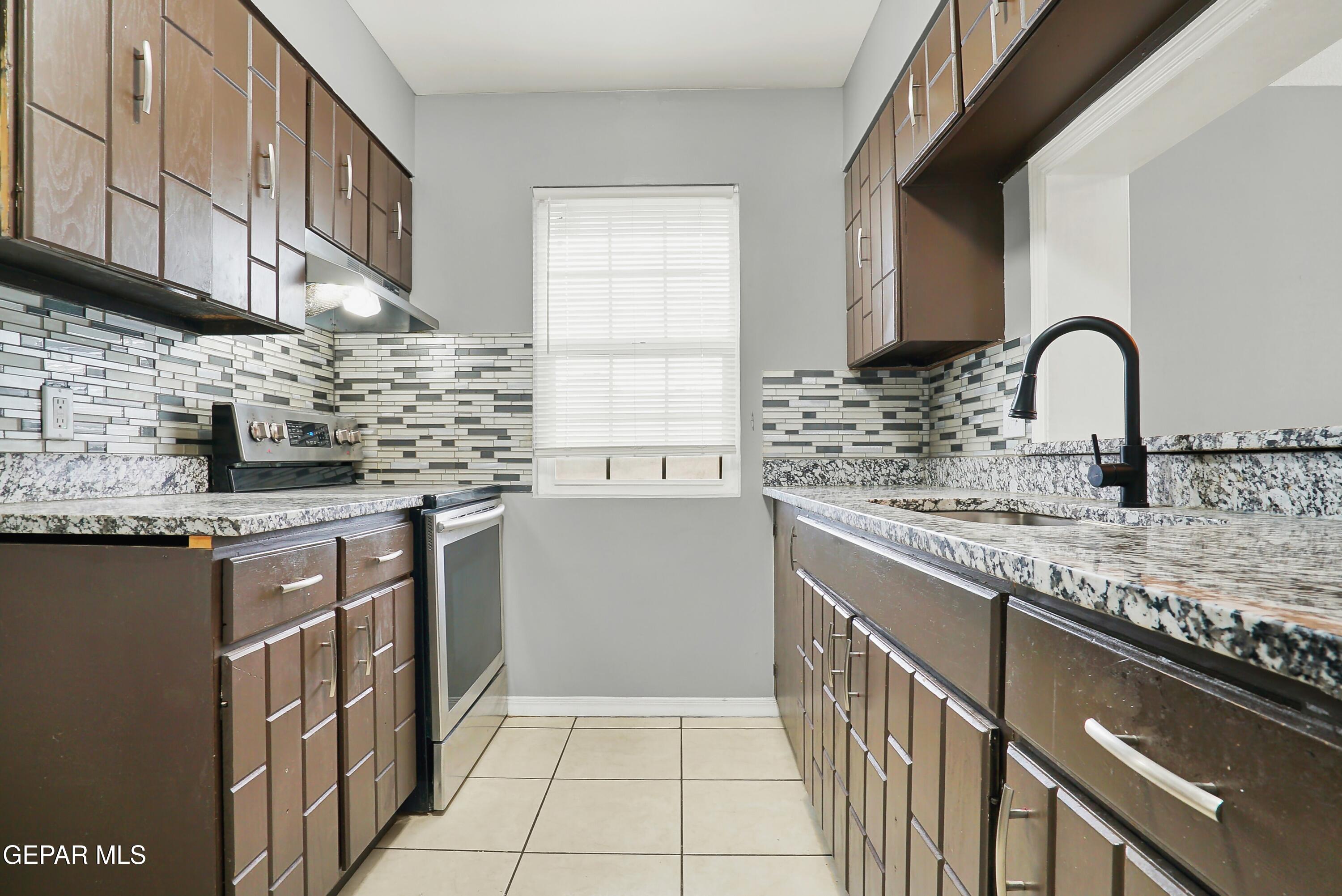 333 EUBANKS Court, 10