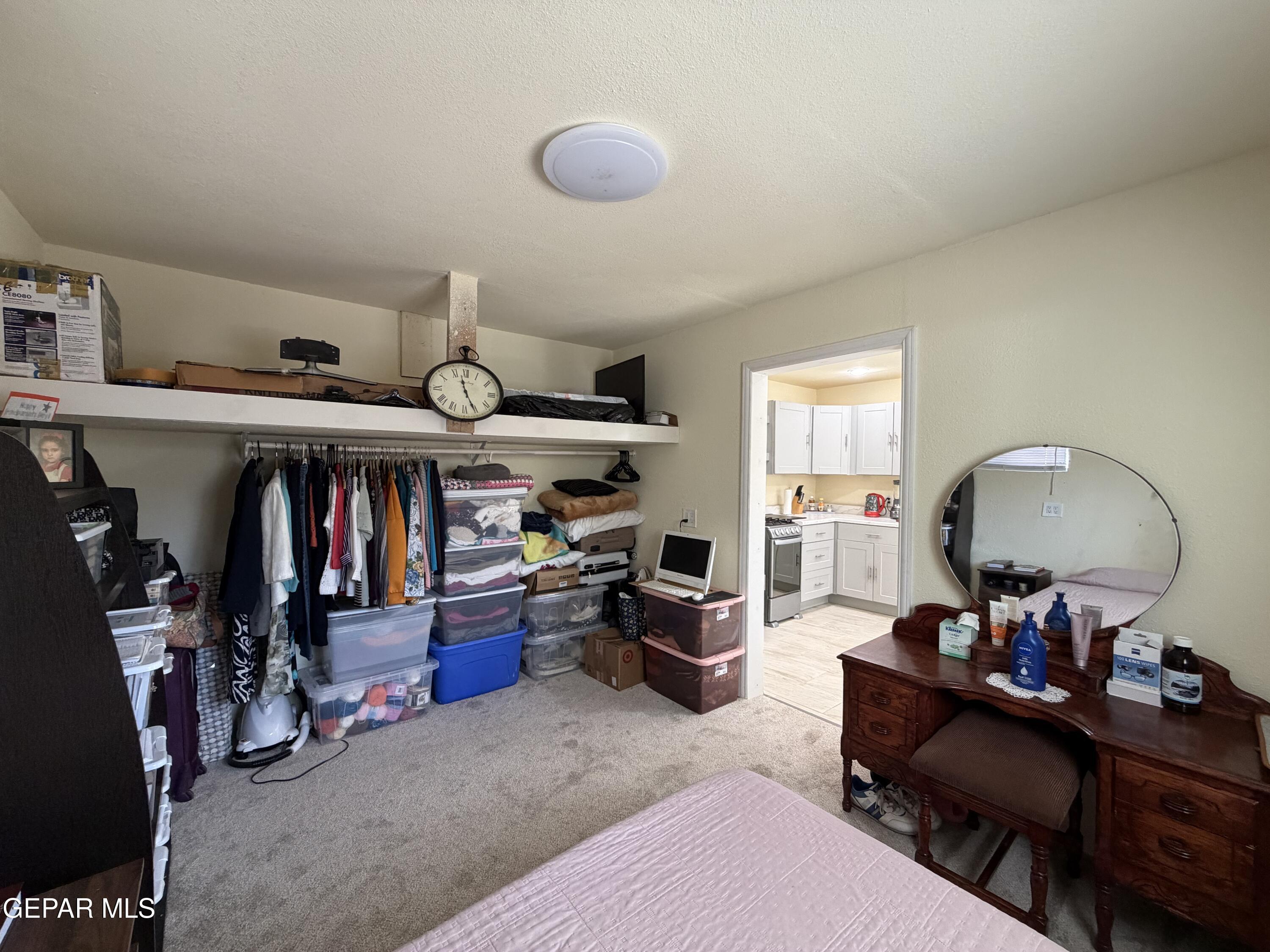 2452 W O'Hara Road