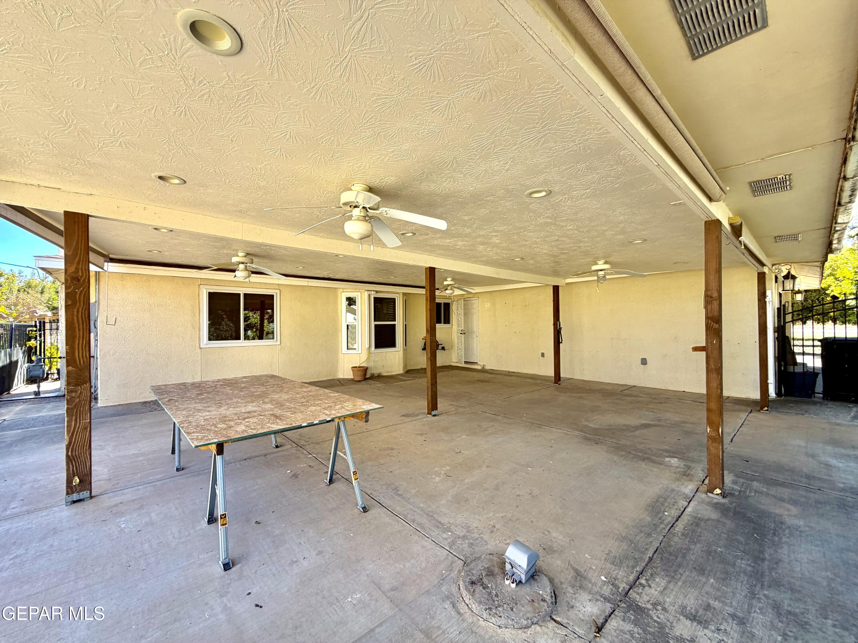 2452 W O'Hara Road