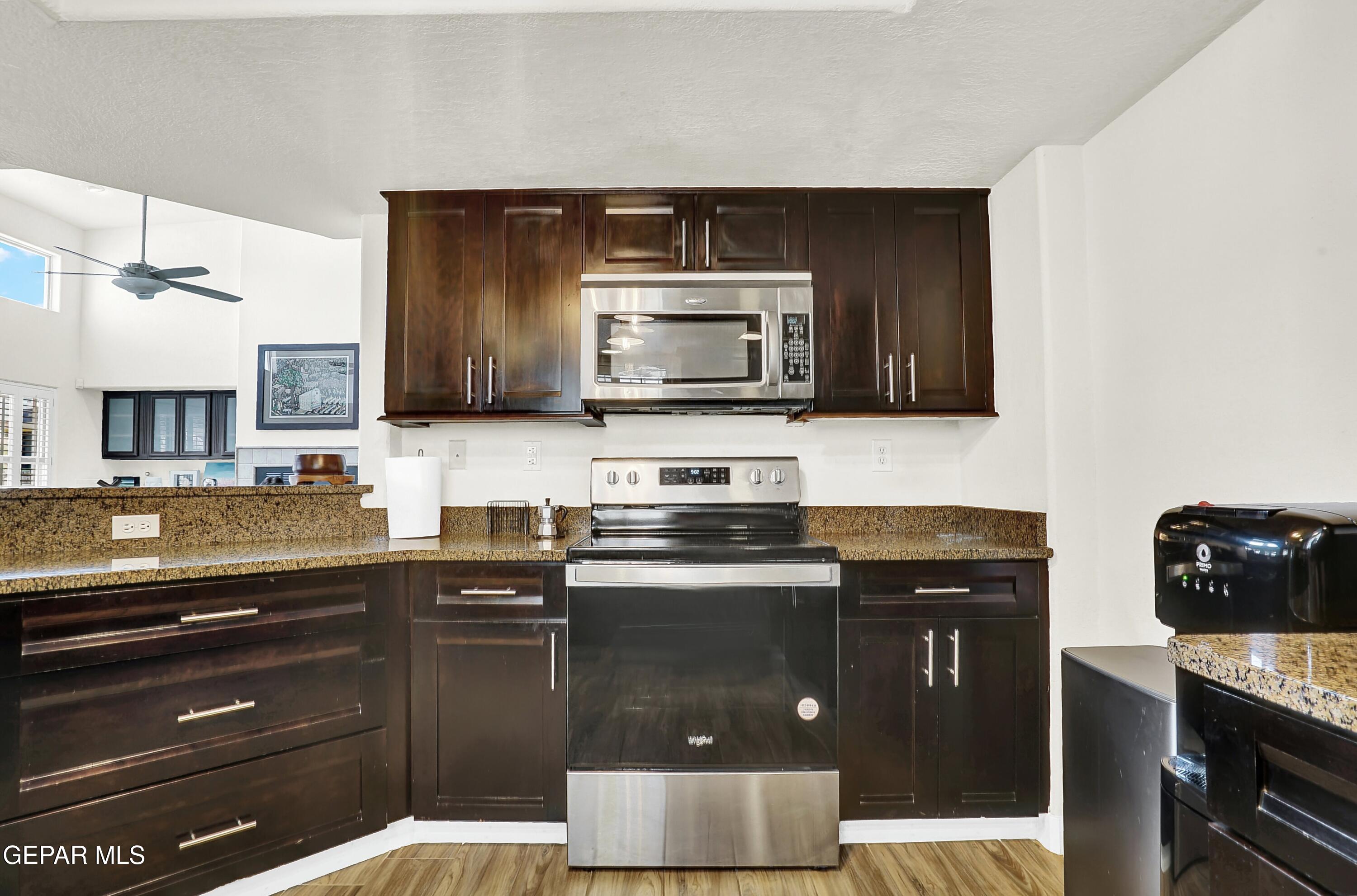 6629 ISLA DEL REY Drive