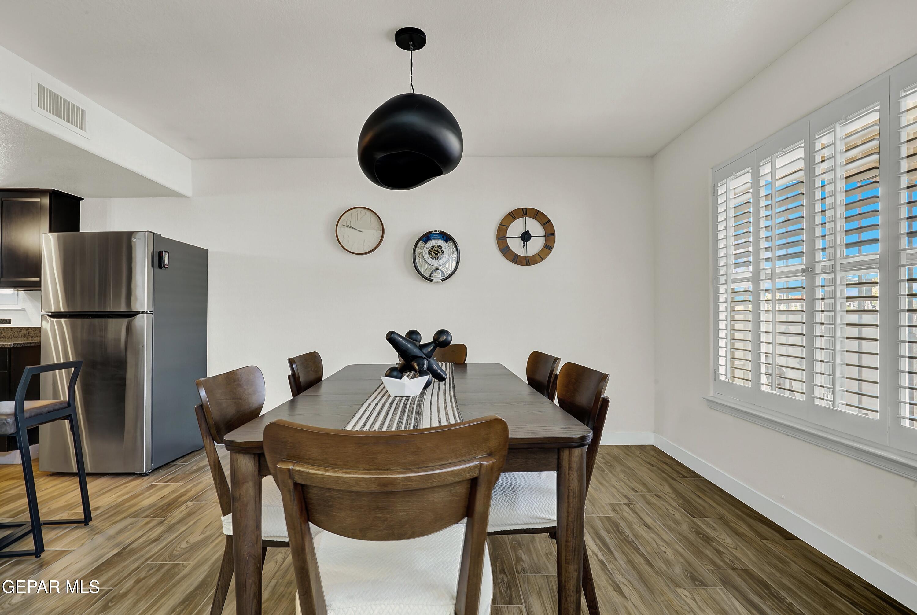 6629 ISLA DEL REY Drive