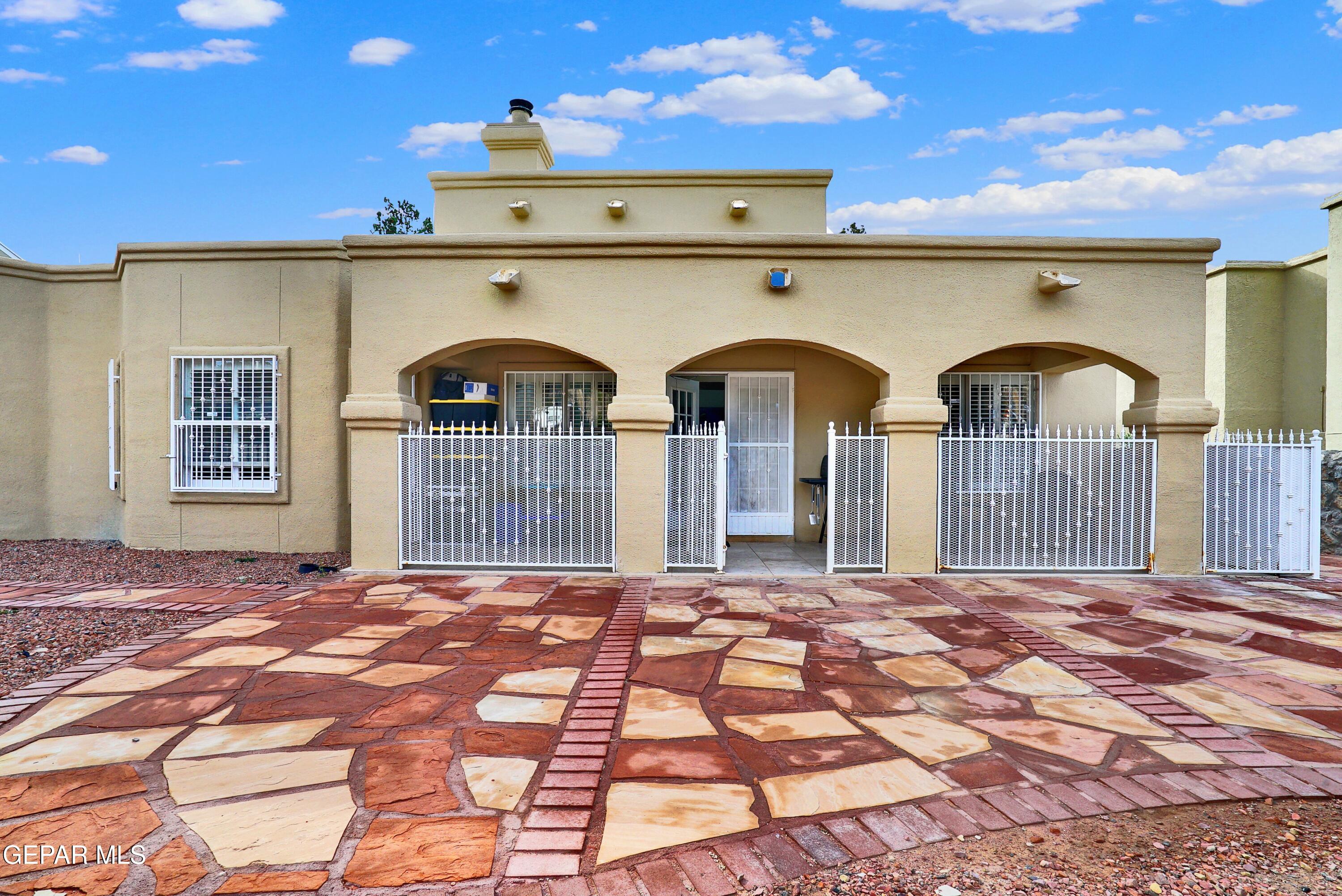 6629 ISLA DEL REY Drive