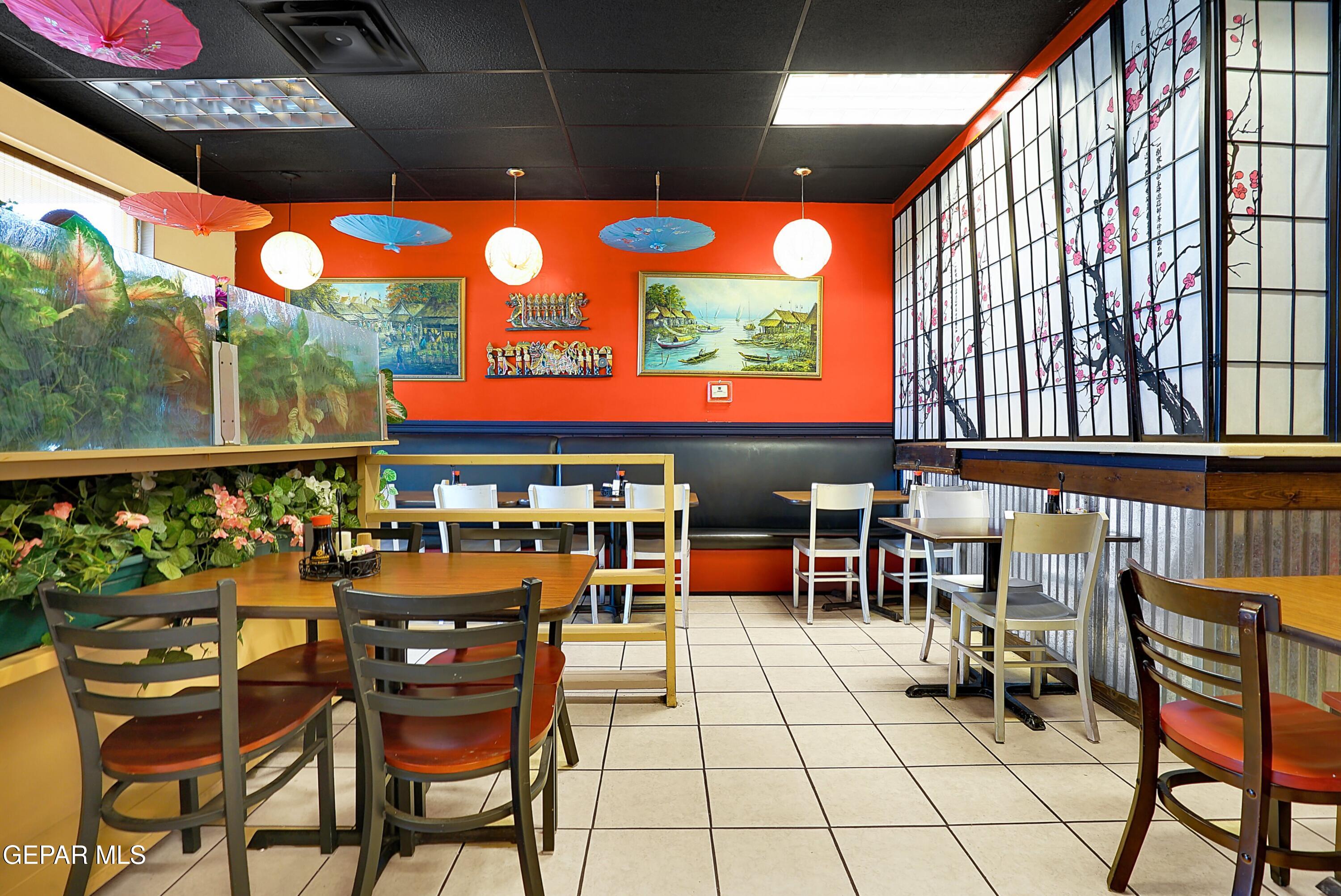 3233 N MESA Street 204