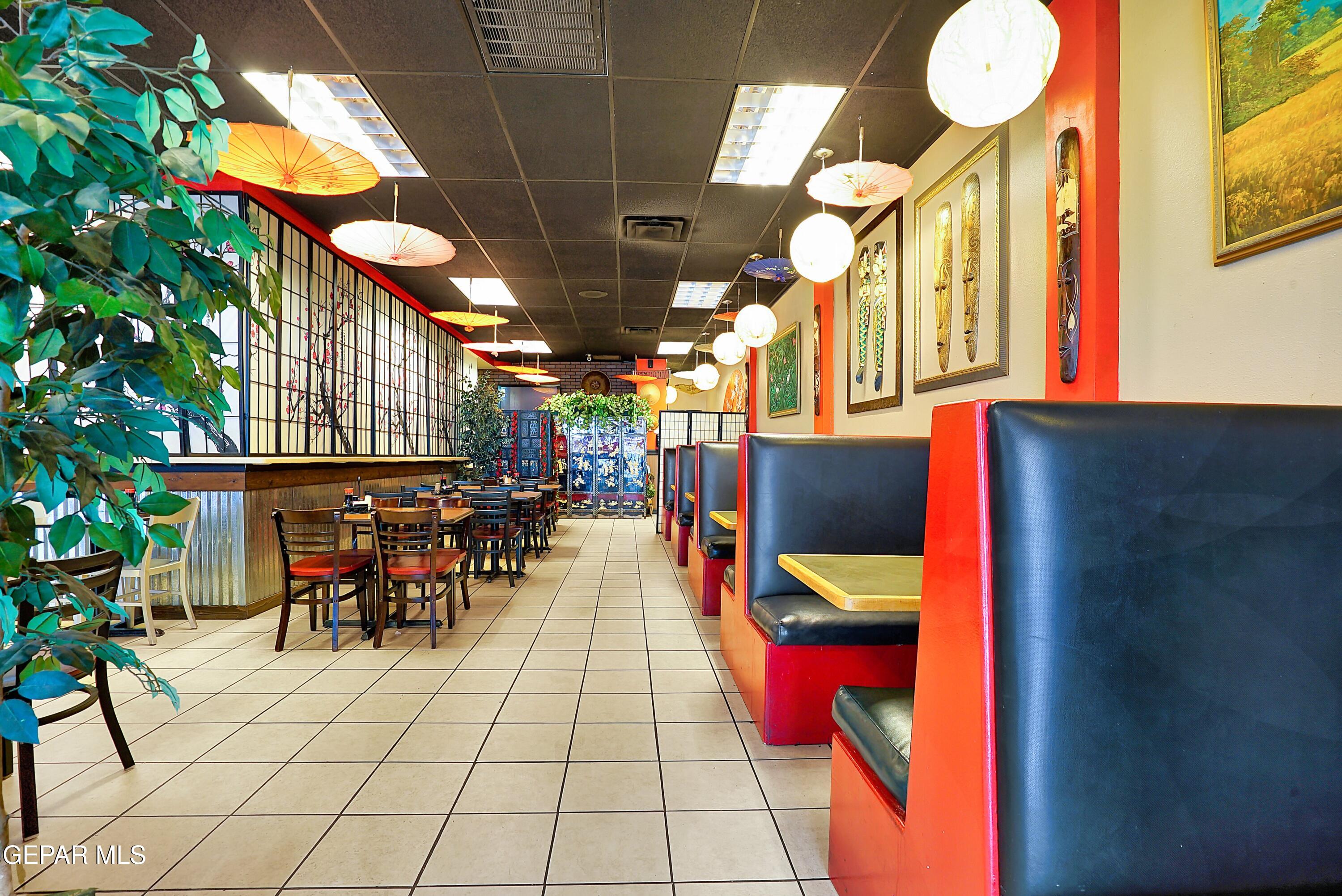 3233 N MESA Street 204