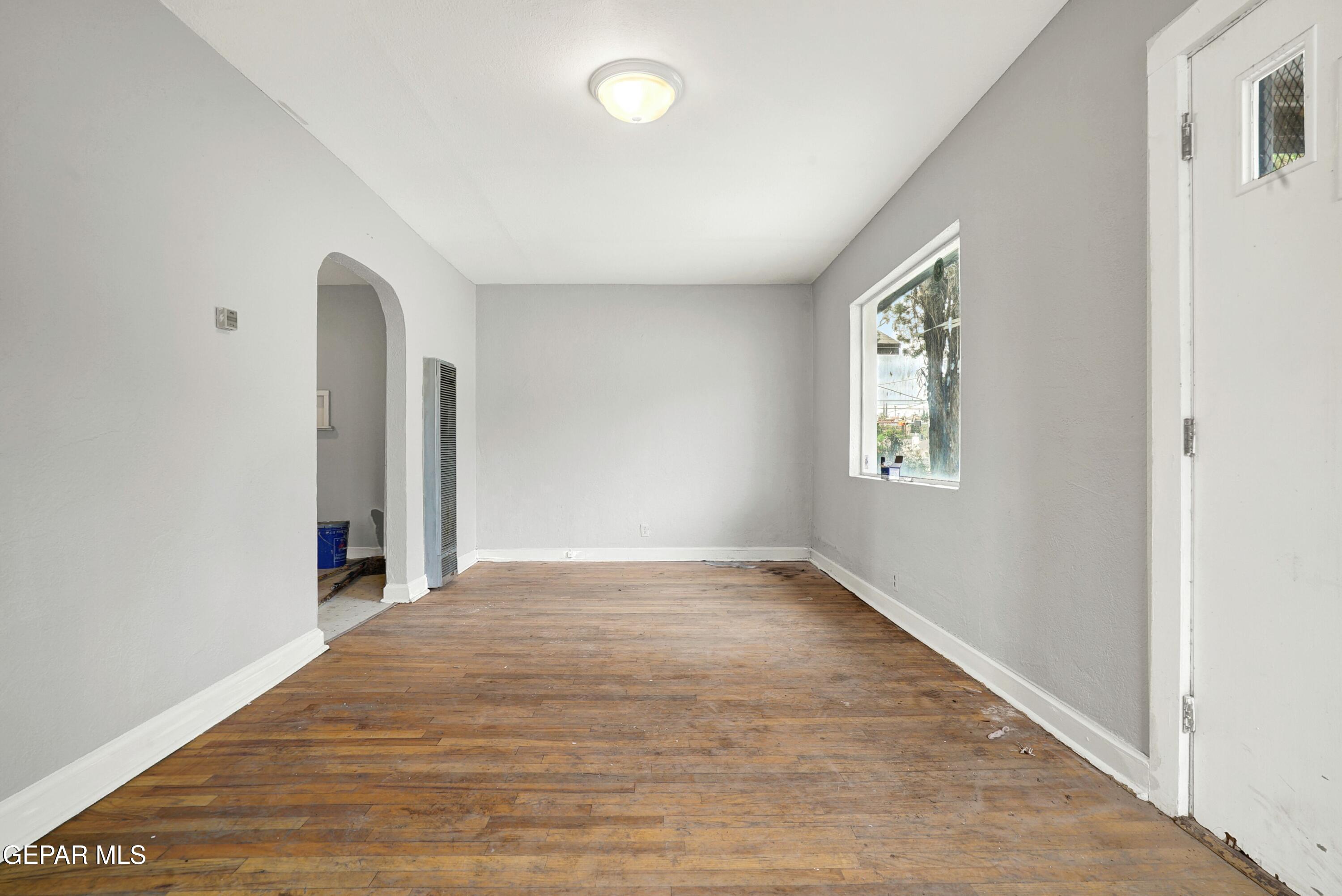 2109 & 2111 N STANTON Street A & B