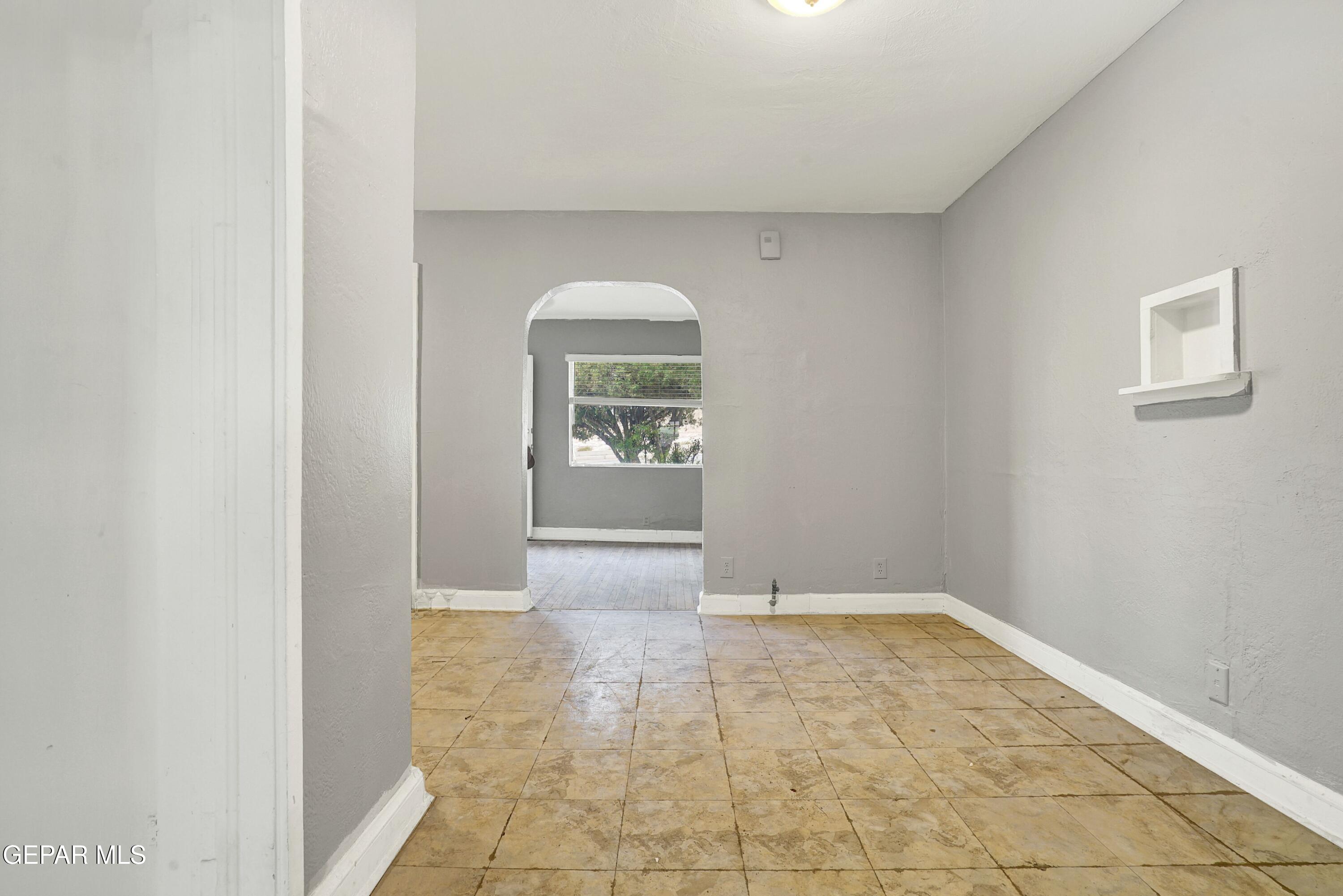 2109 & 2111 N STANTON Street A & B