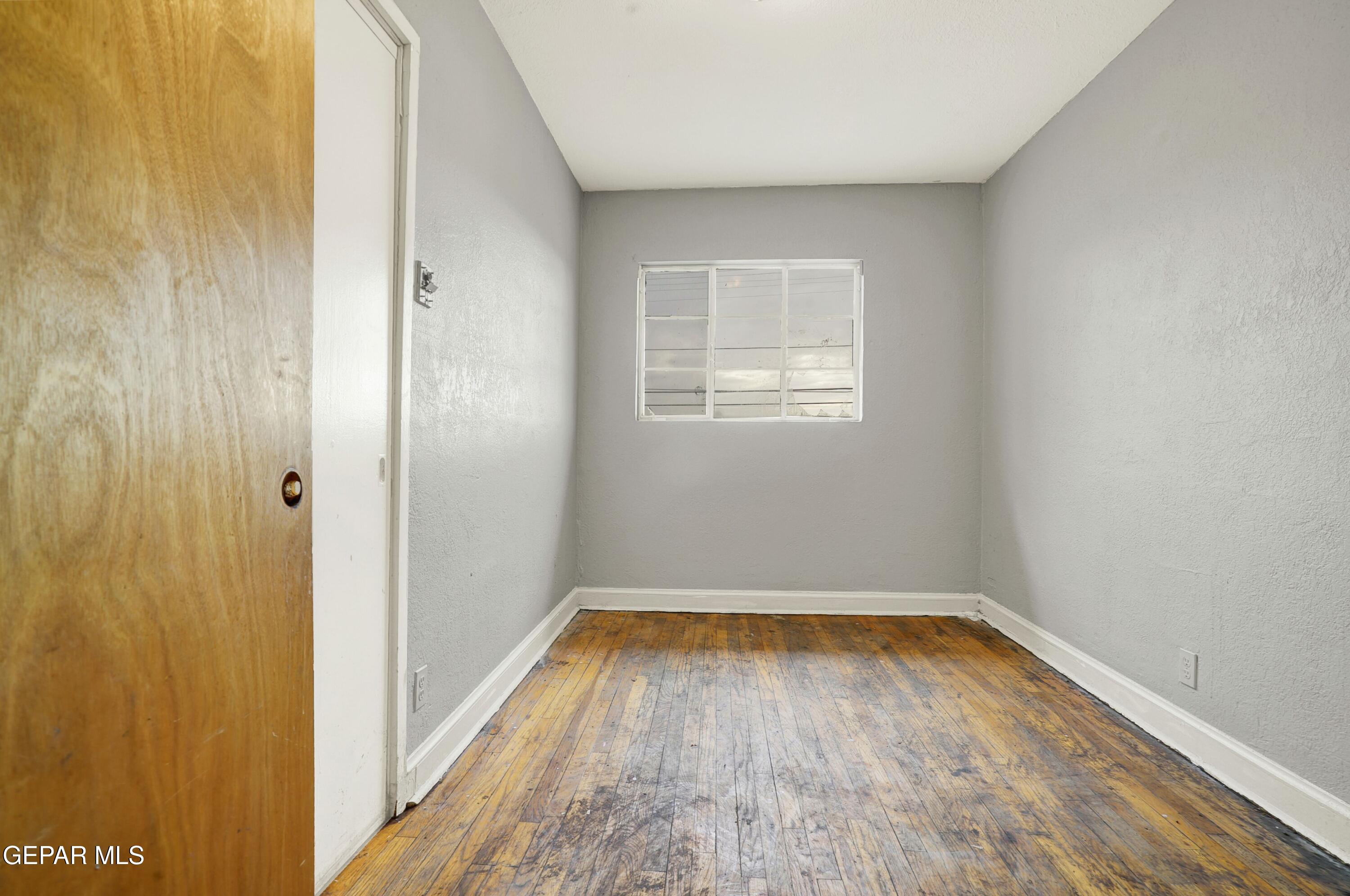 2109 & 2111 N STANTON Street A & B