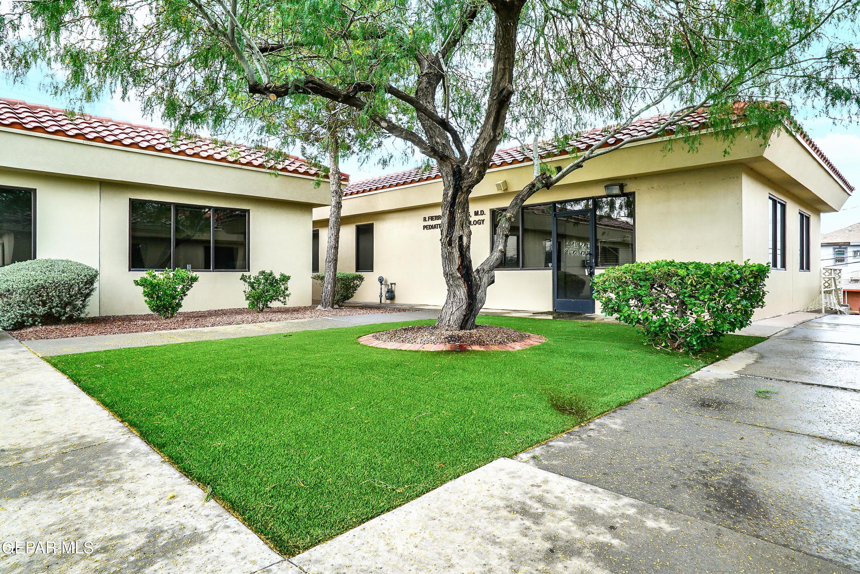 1400 El Paso Street Unit: B