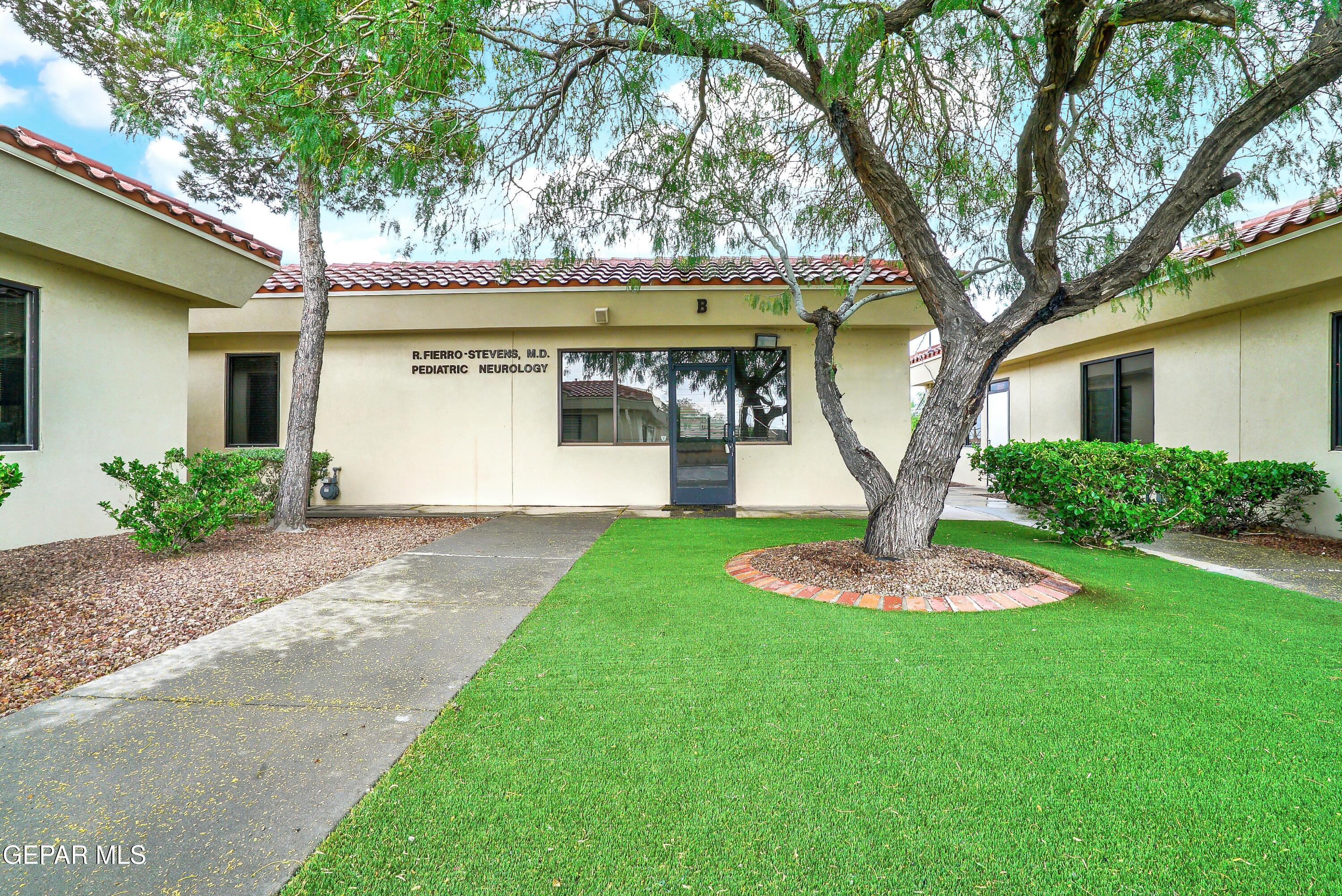 1400 El Paso Street Unit: B