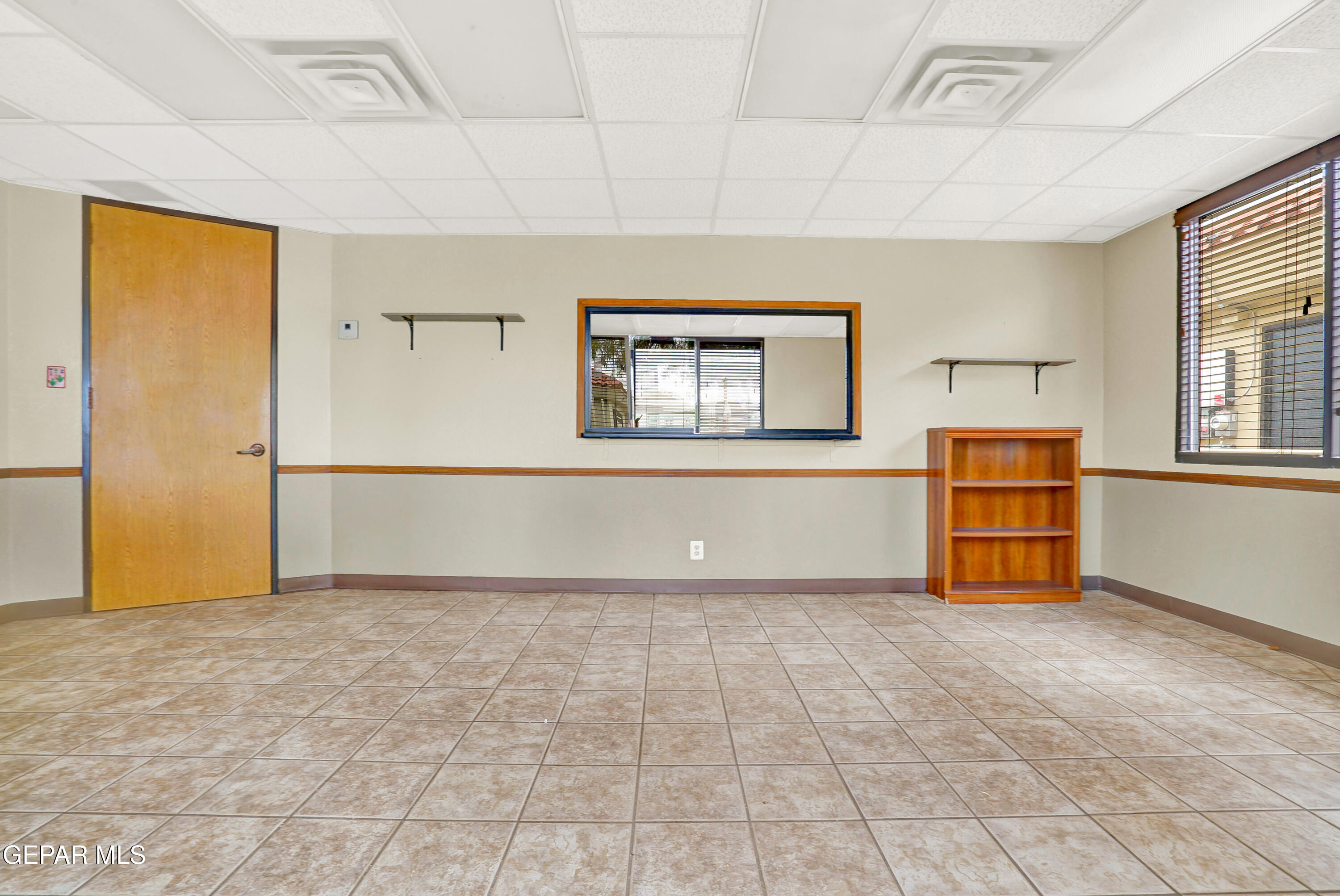 1400 El Paso Street Unit: B