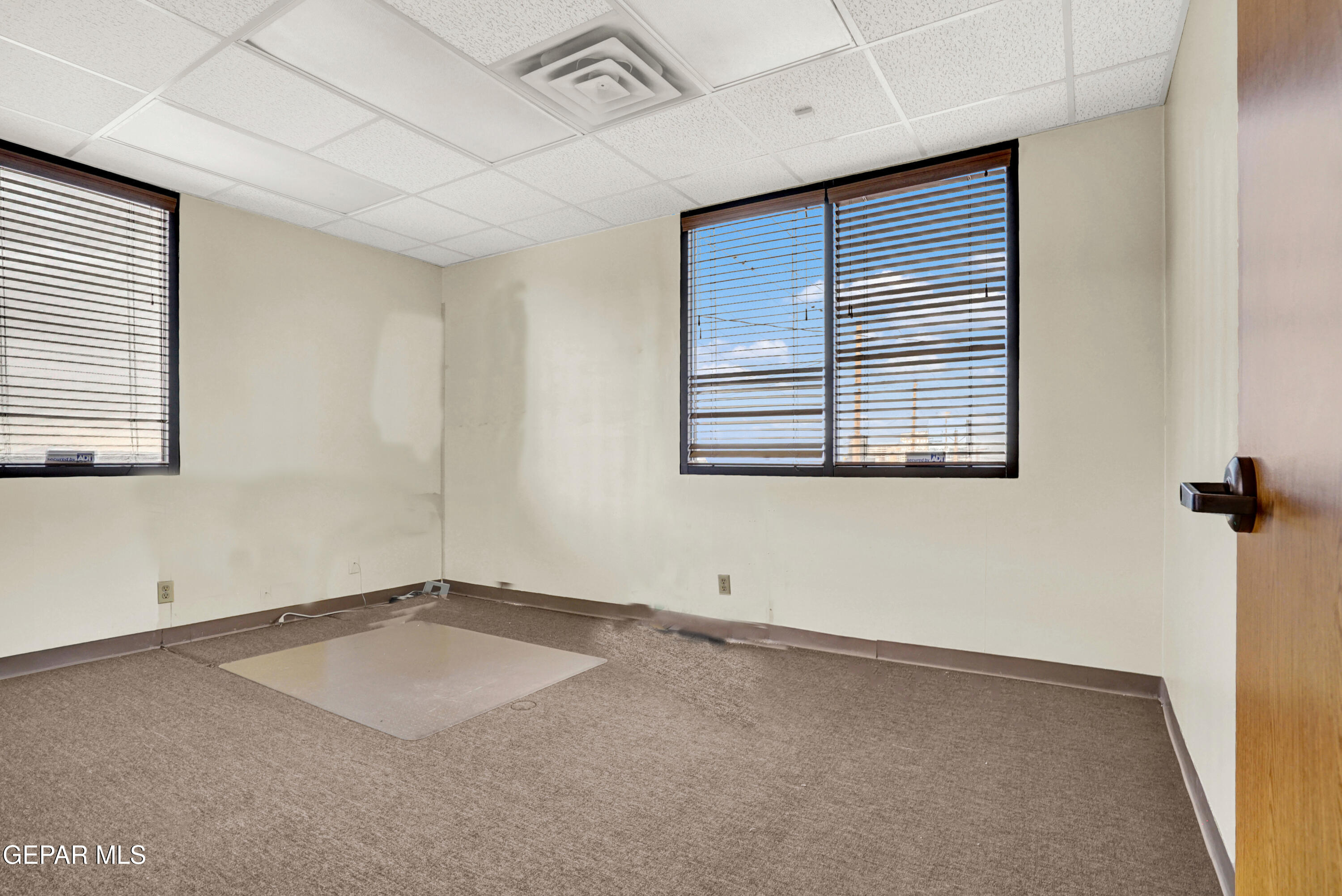 1400 El Paso Street Unit: B