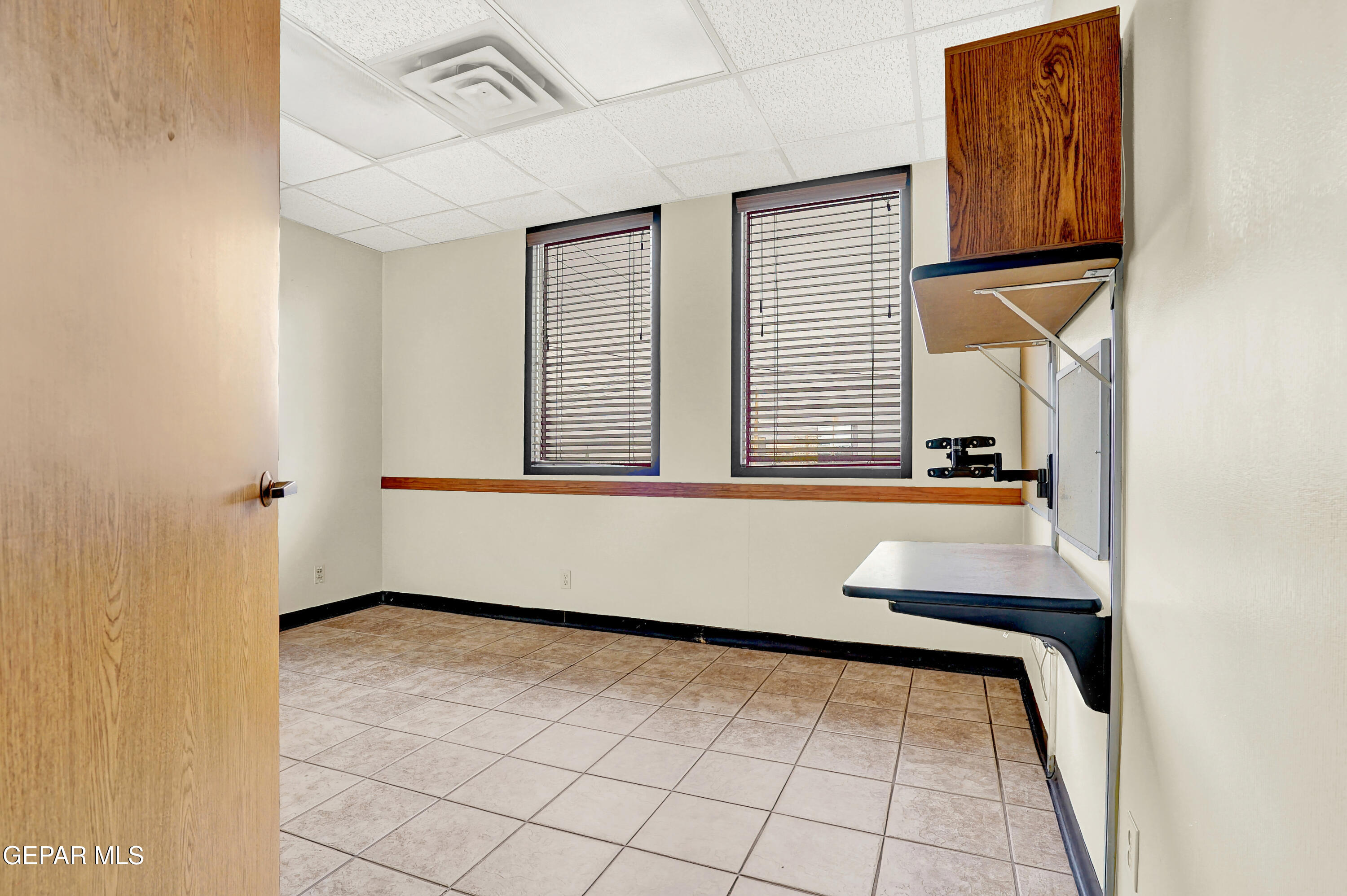 1400 El Paso Street Unit: B