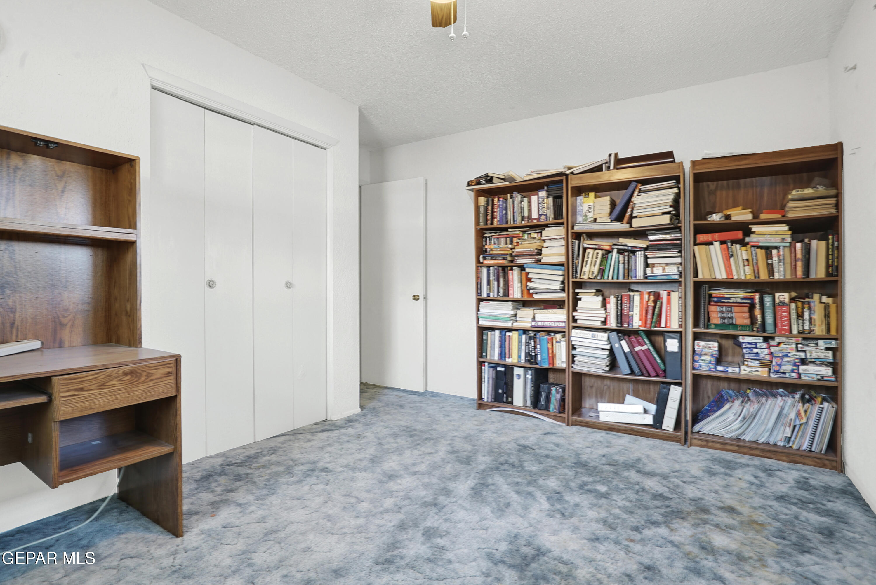 228 MOONGLOW Drive