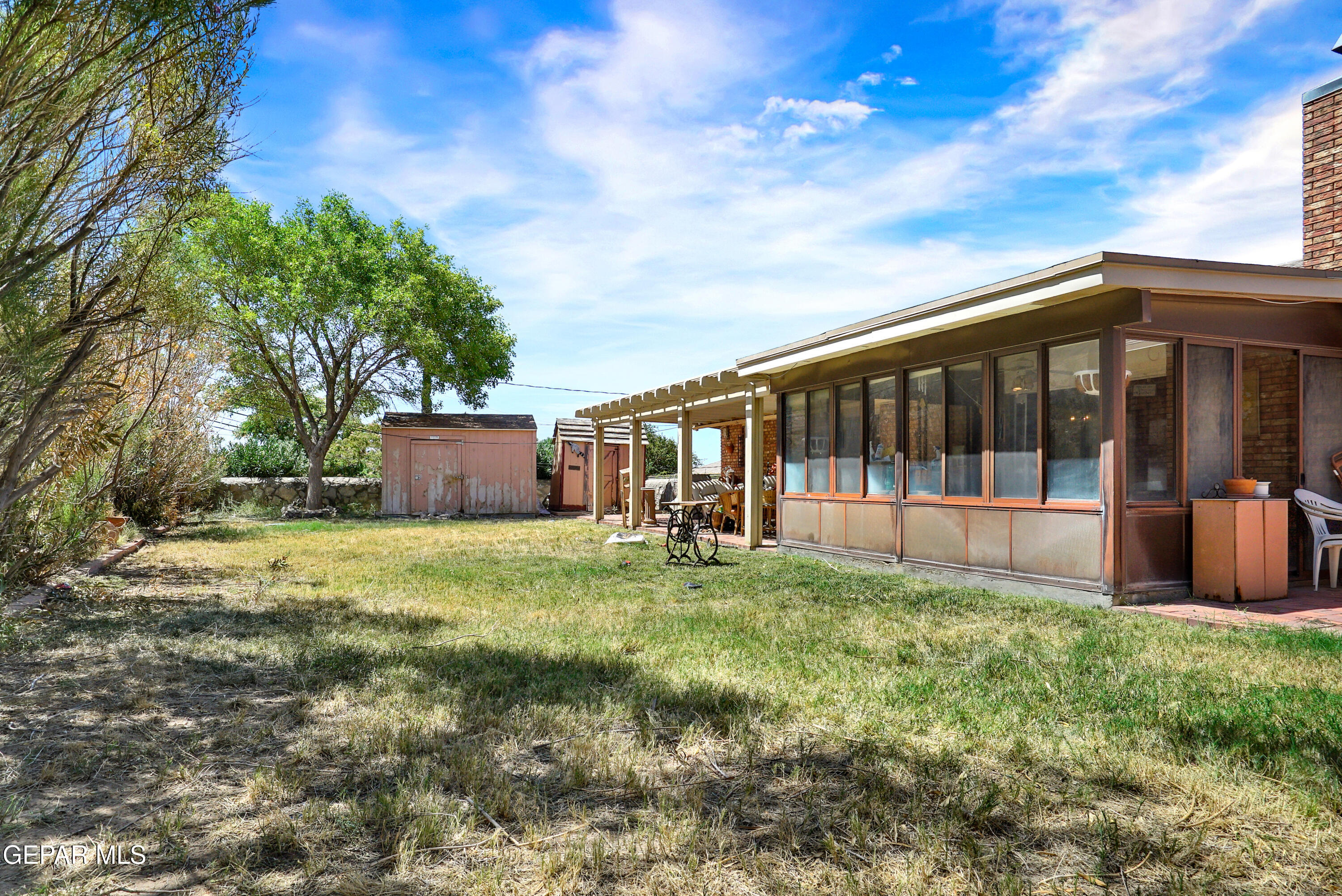 228 MOONGLOW Drive