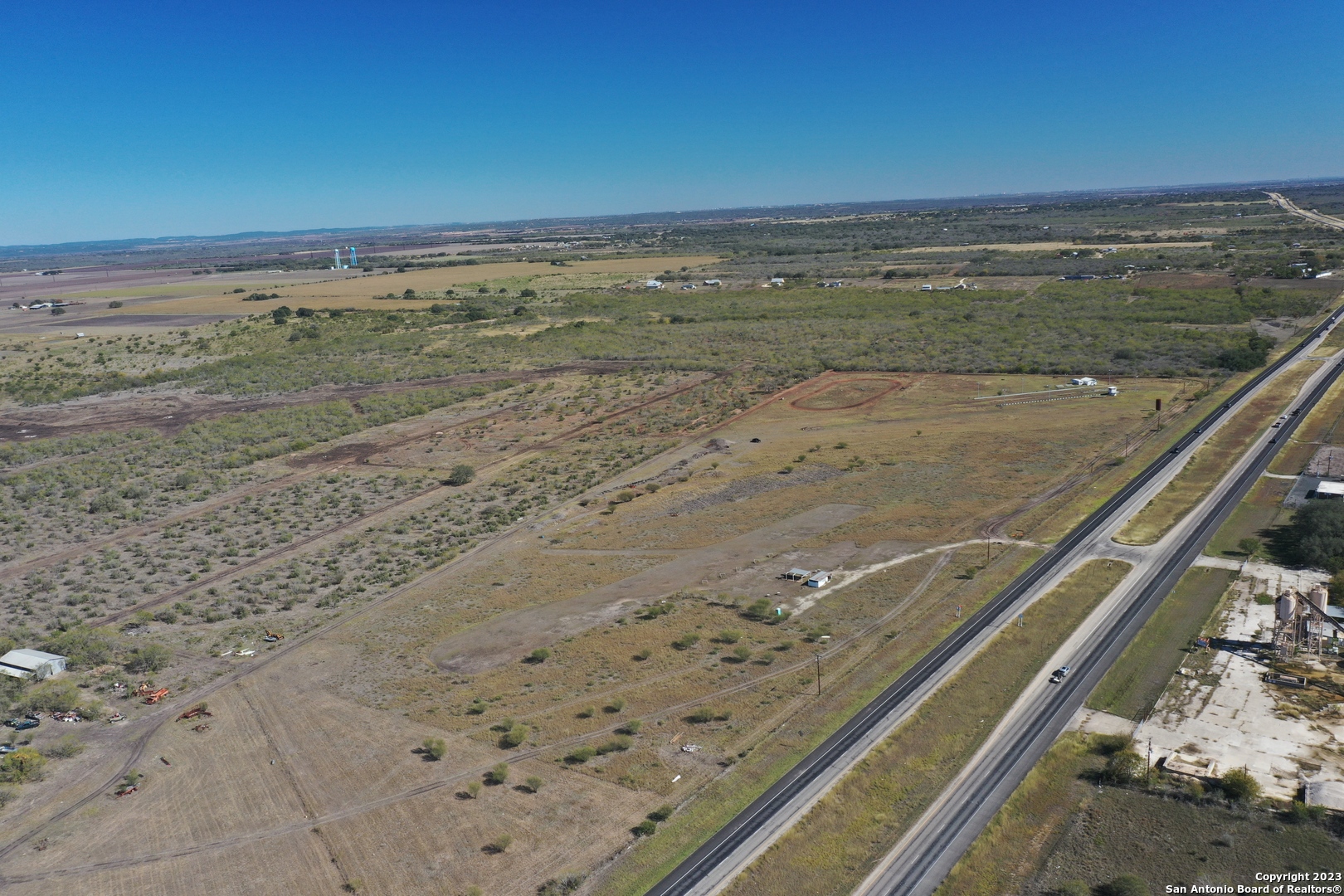 4732 US Highway 90 E