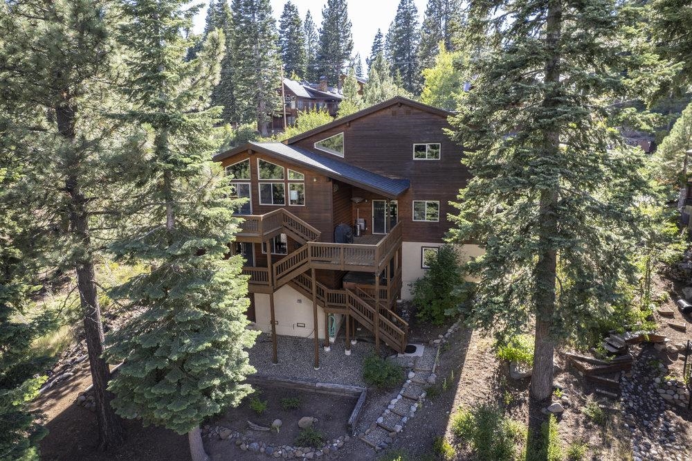 10894 Mougle Lane