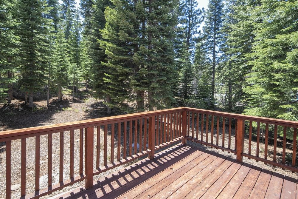 12222 Viking Way
