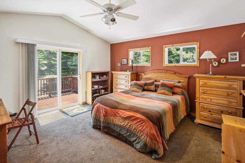 12222 Viking Way