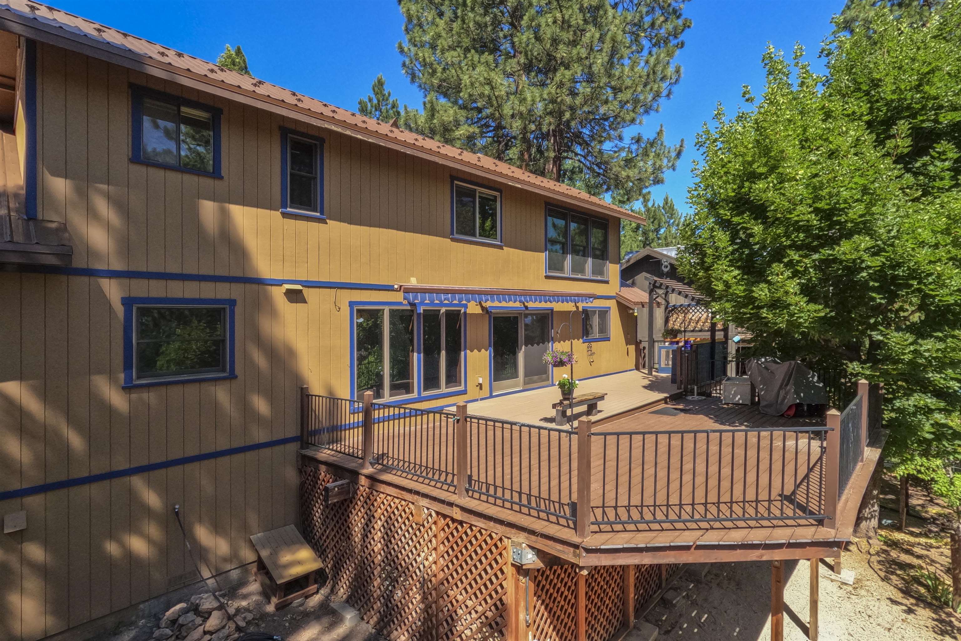 10711 Royal Crest Drive