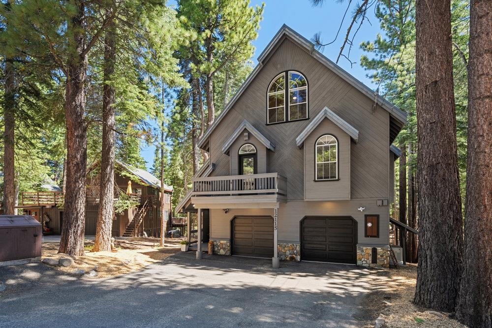 12115 Schussing Way